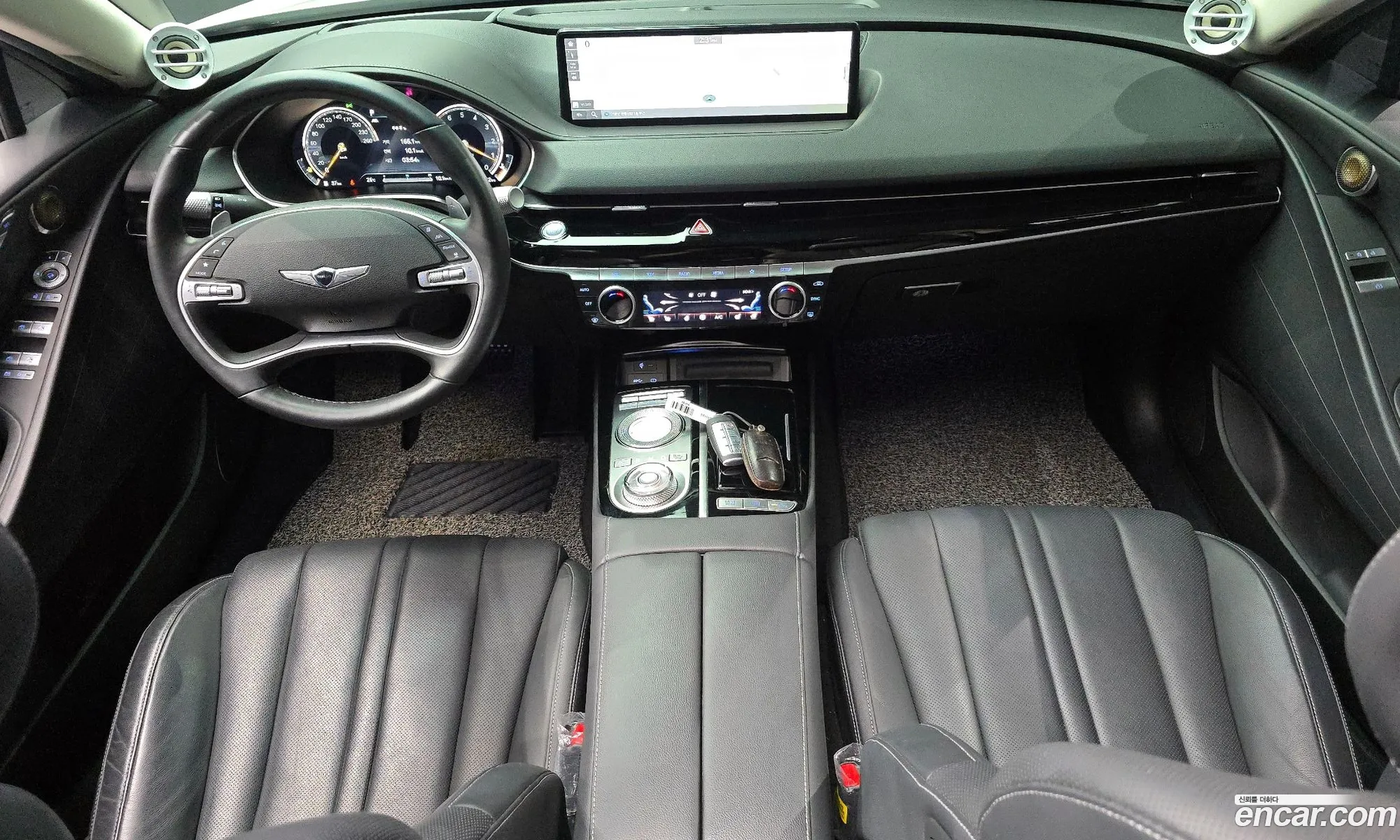 Genesis G80 2020 KMTGB41CBMU011653 — 3
