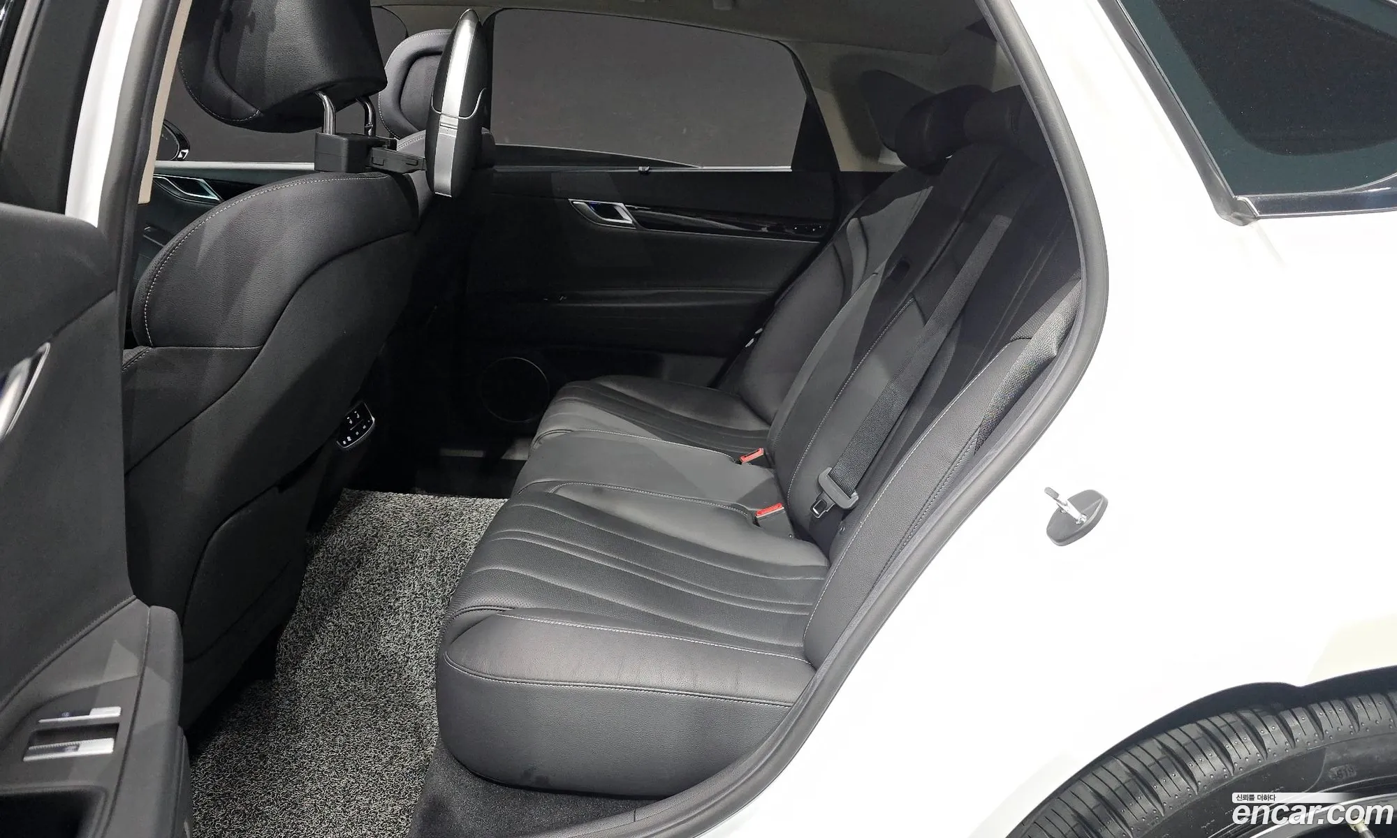 Genesis G80 2020 KMTGB41CBMU011653 — 14