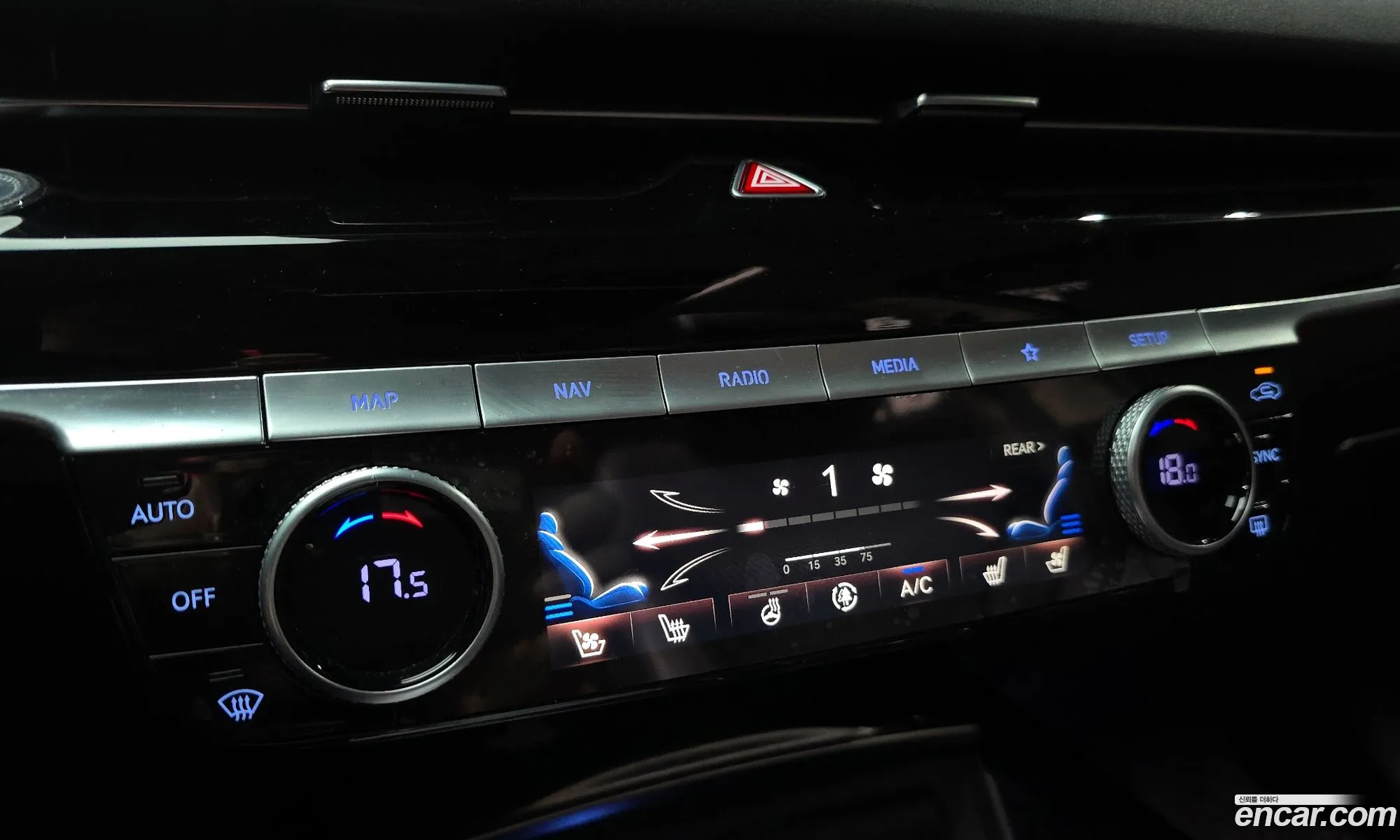 Genesis G80 2020 KMTGB41CBMU011653 — 18