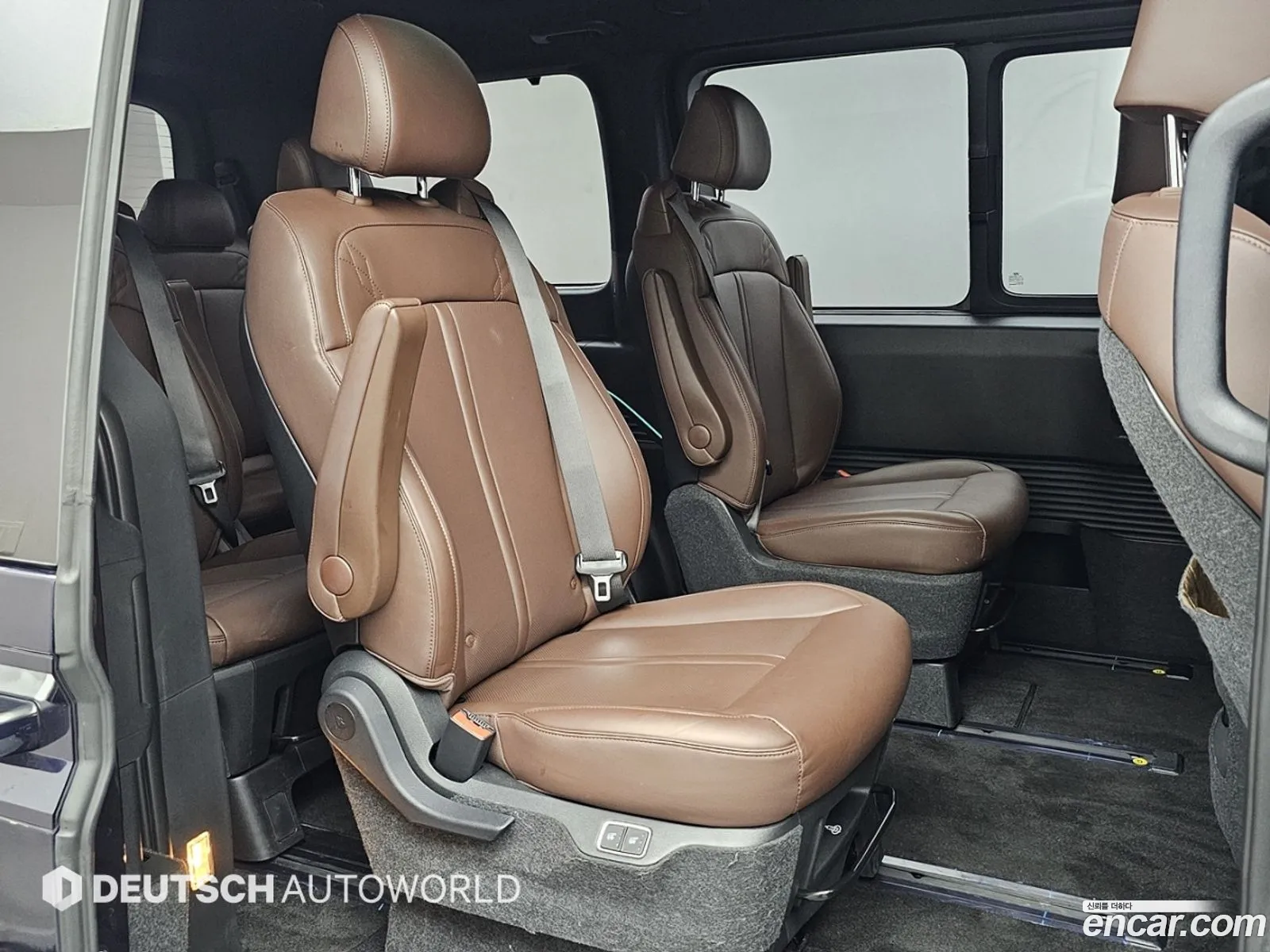 Hyundai Staria 2026 — 19