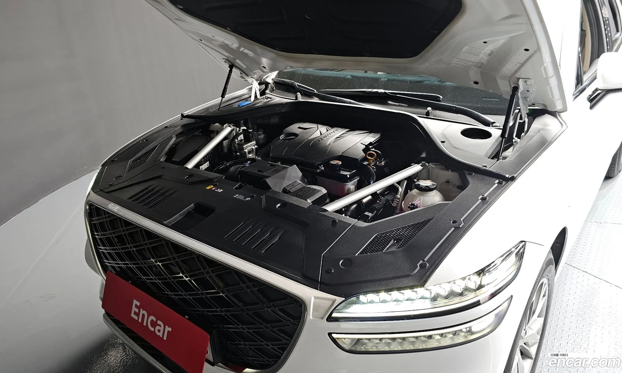 Genesis GV70 2024 KMTMA81BBSU182963 — 15