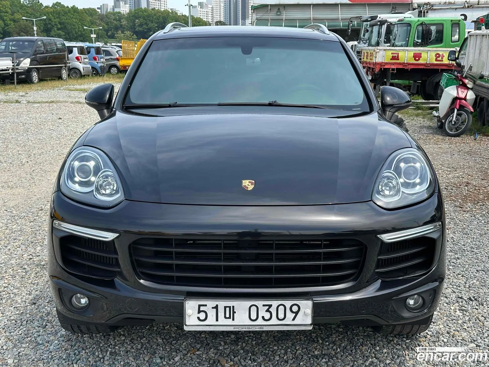 Porsche Cayenne 2015 — 18