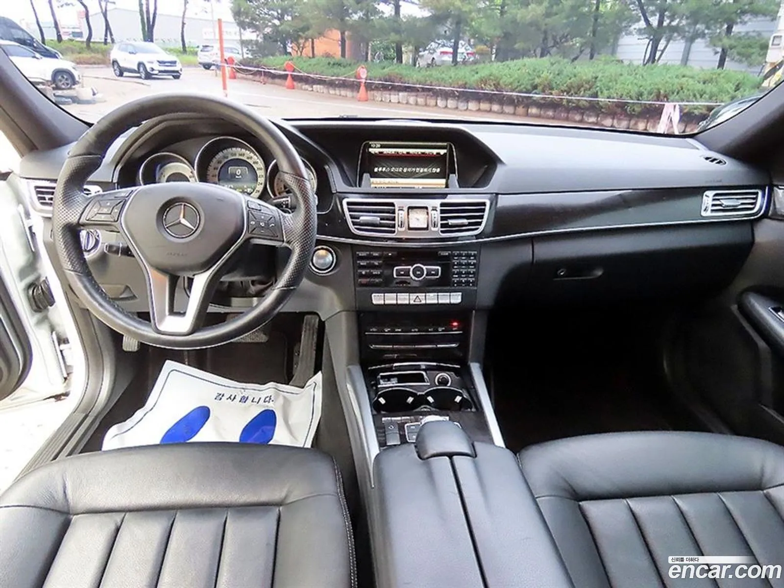 Mercedes-Benz E-Class W212 2014 — 18