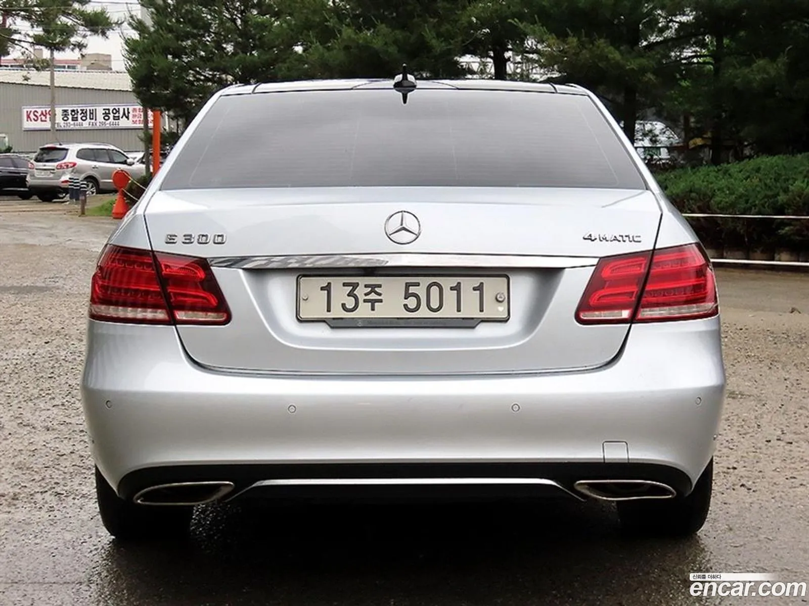 Mercedes-Benz E-Class W212 2014 — 12