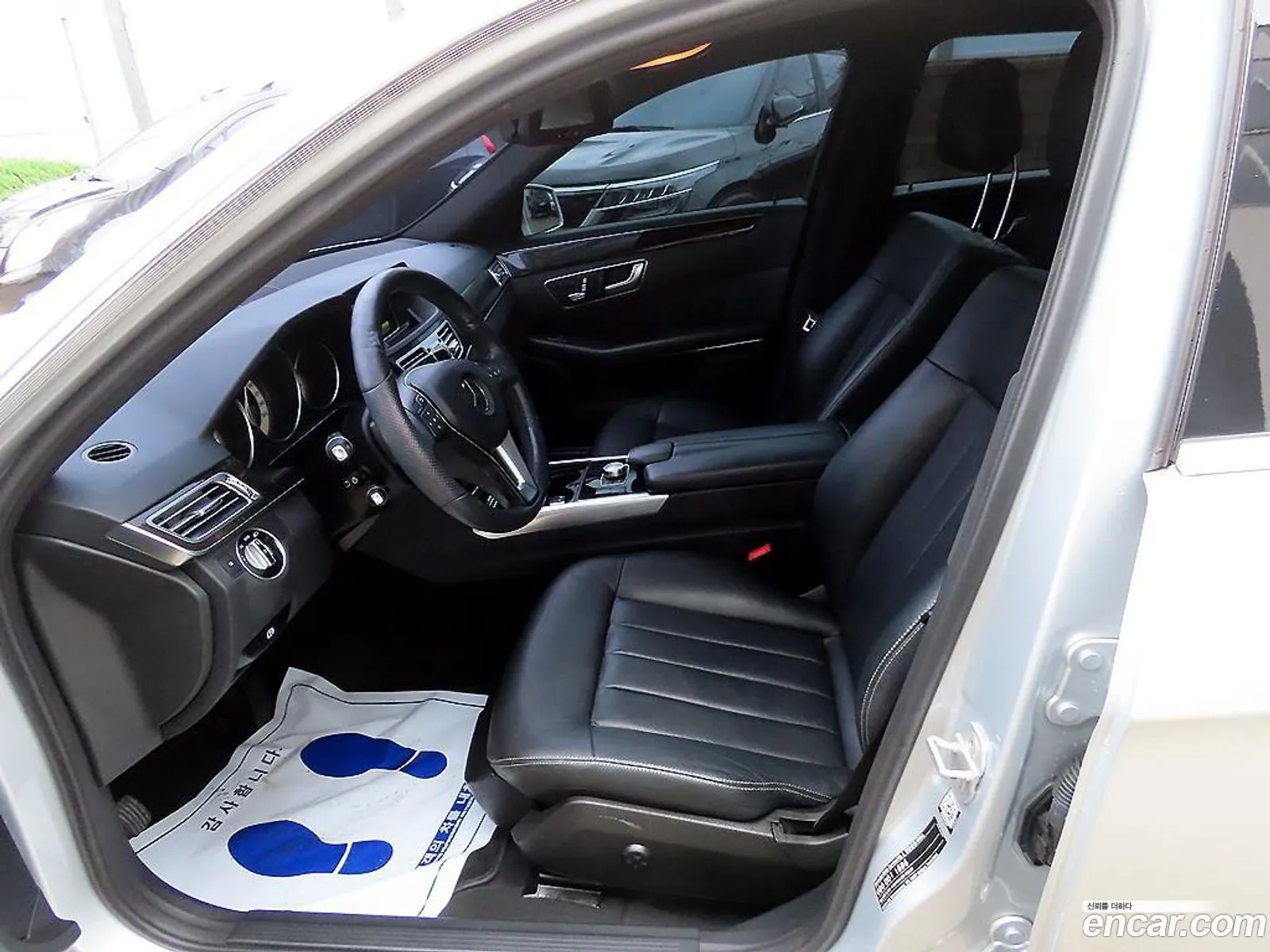 Mercedes-Benz E-Class W212 2014 — 10