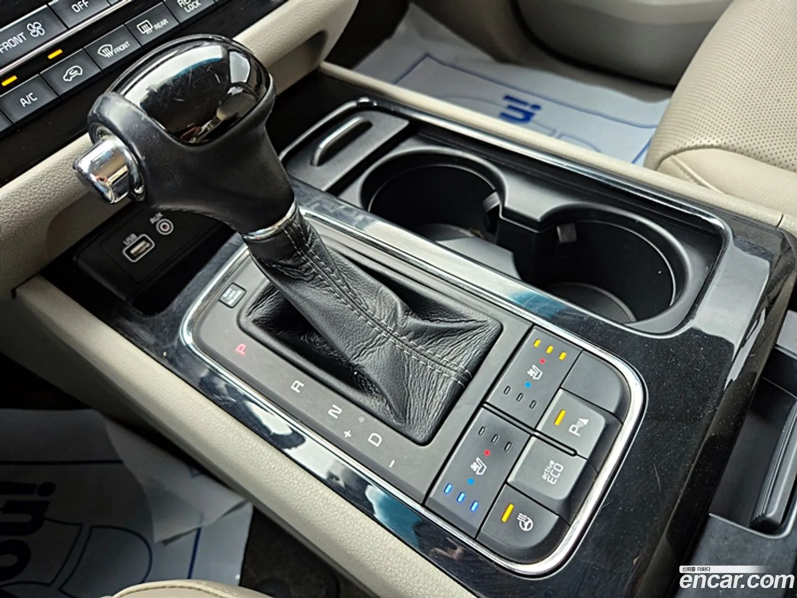 Kia Carnival 2015 — 9