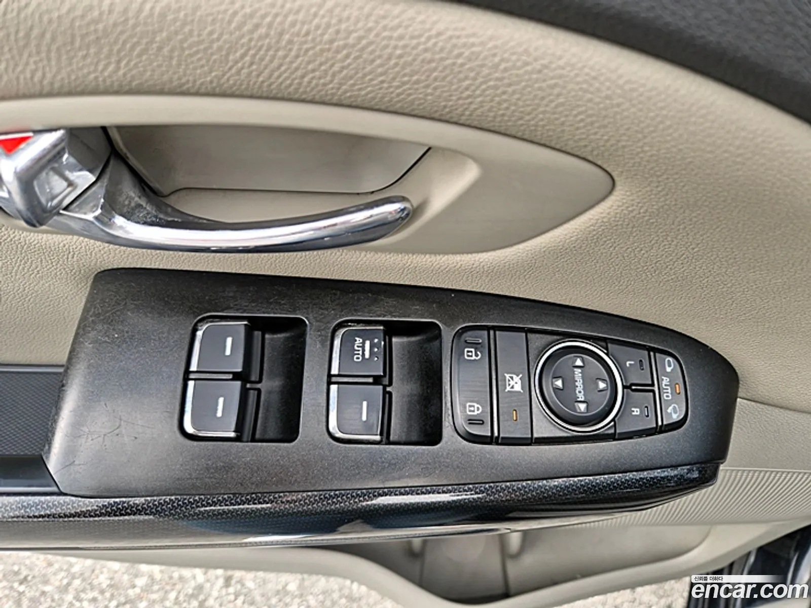 Kia Carnival 2015 — 2