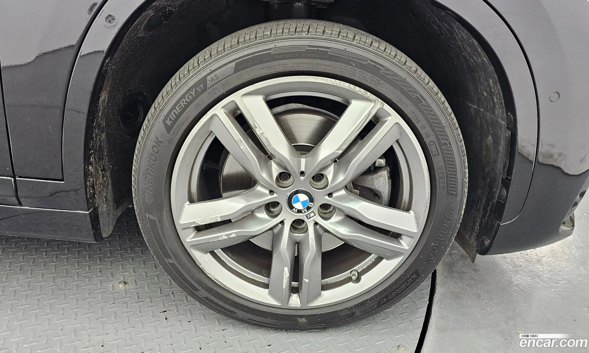 BMW X1 2022 WBA11DG01N5U53517 — 17