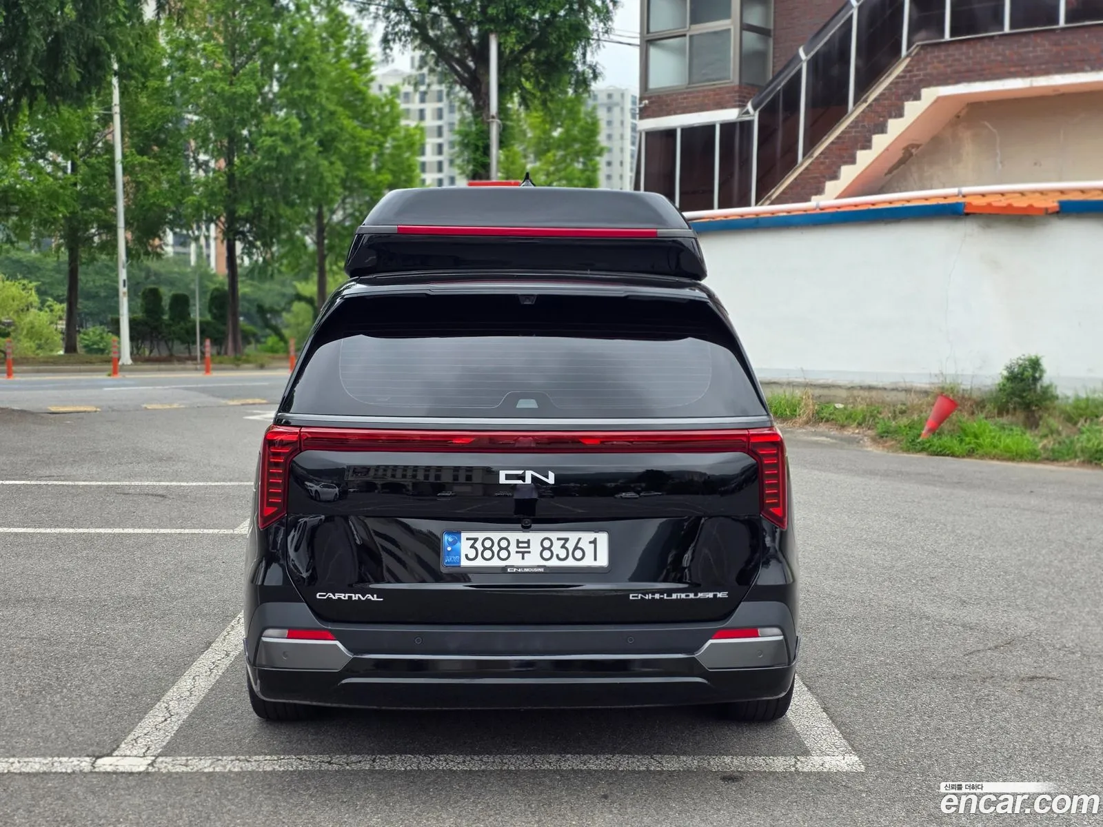 Kia Carnival 2024 — 18