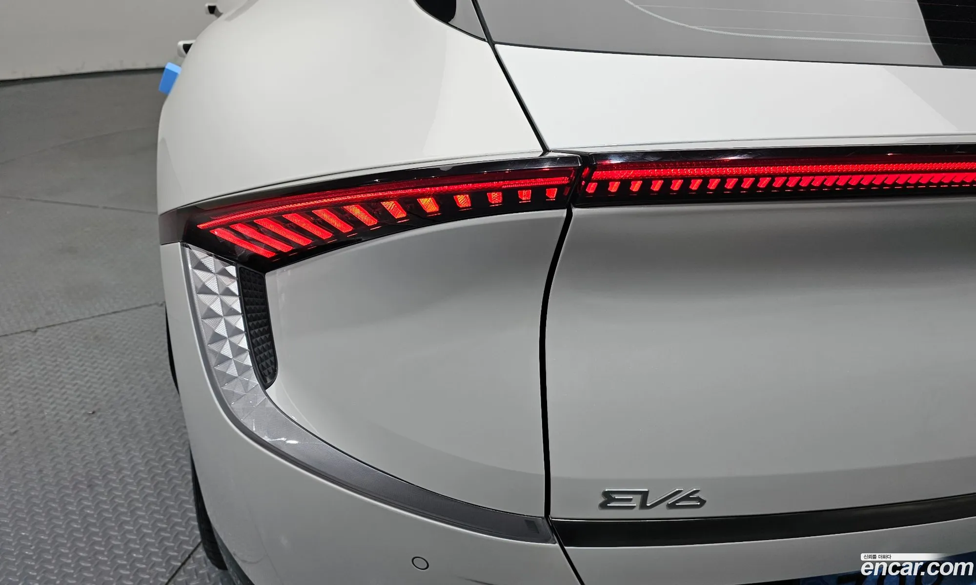 Kia EV6 2021 — 17
