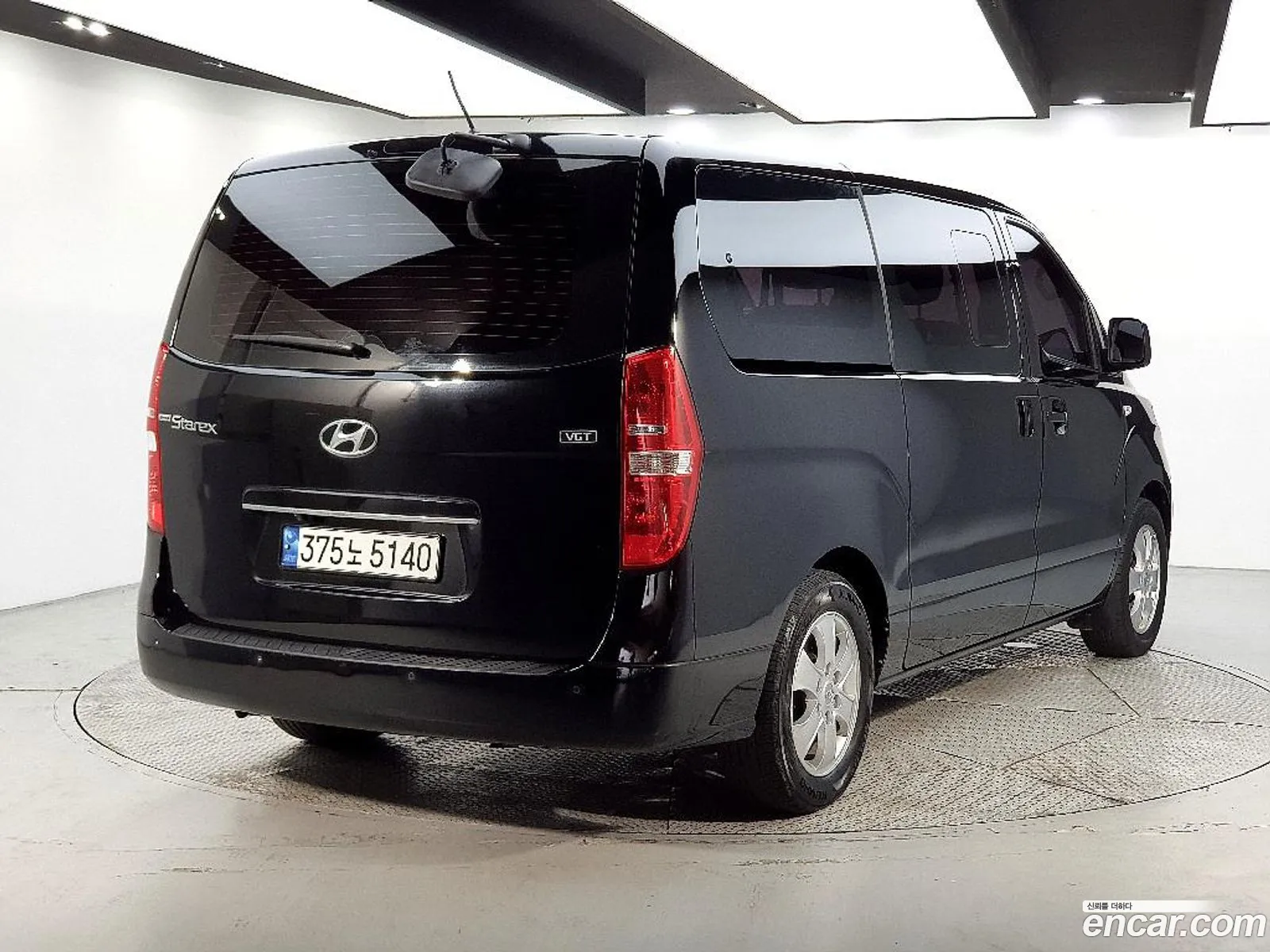 Hyundai Grand Starex 2019 — 3