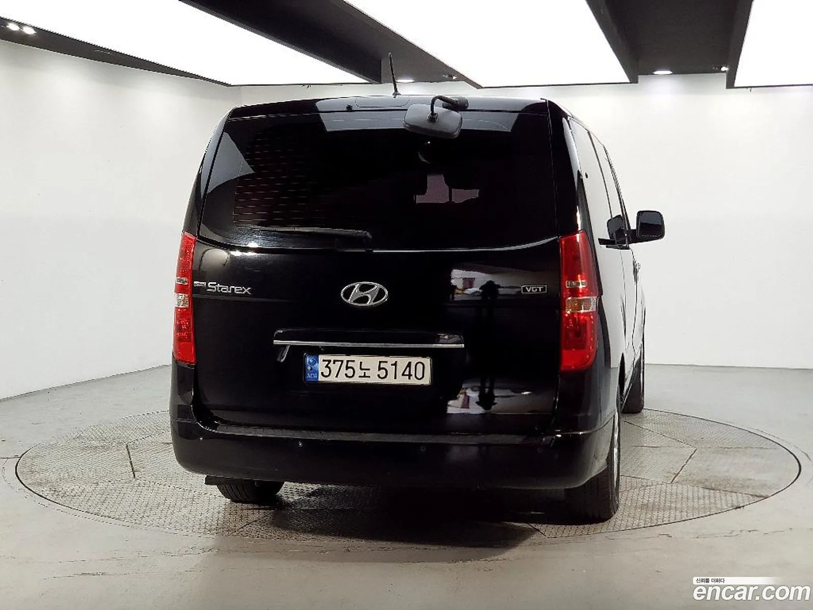 Hyundai Grand Starex 2019 — 16