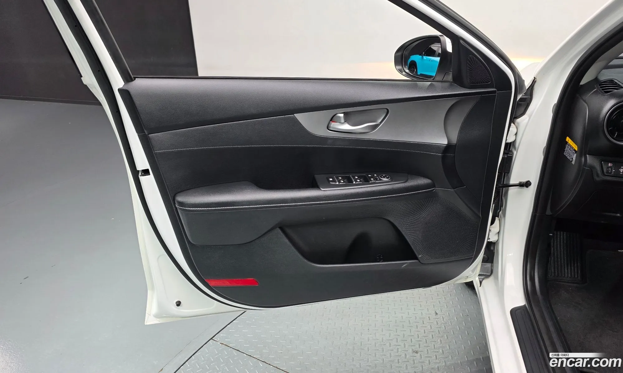 Kia K3 2020 KNAF241BEMA906799 — 6
