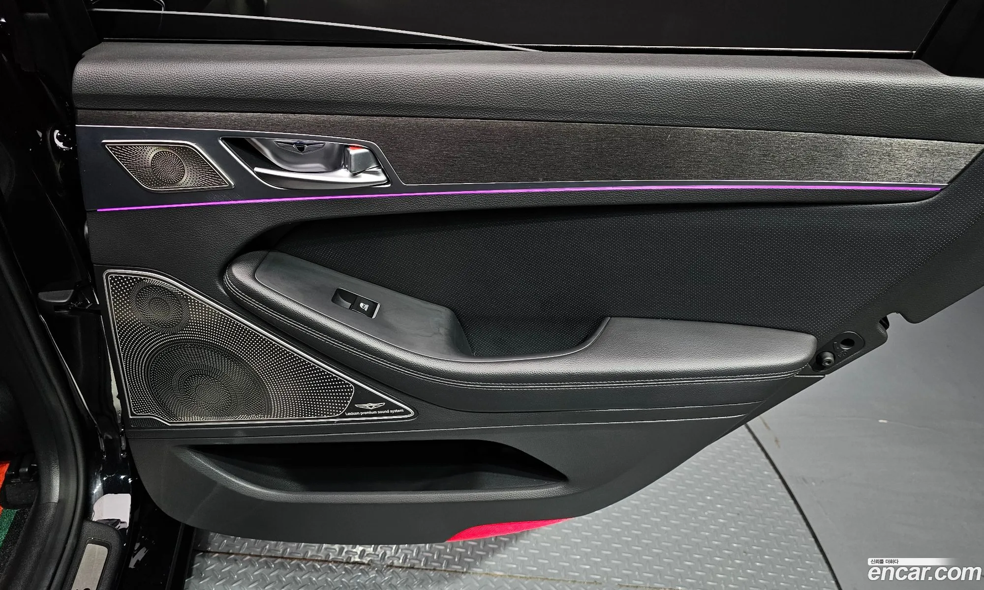 Genesis G80 2020 KMHGL41DDLU340883 — 2