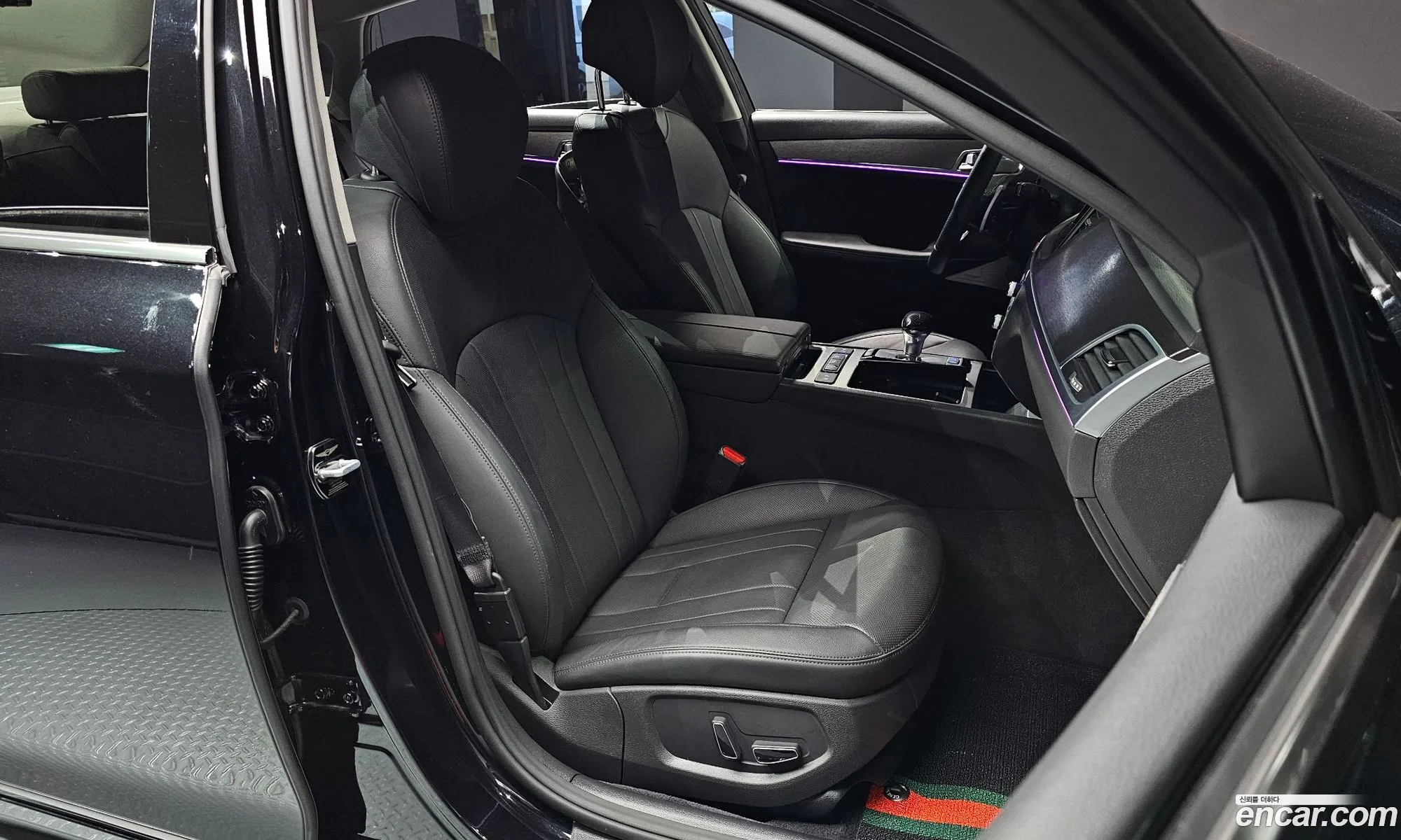 Genesis G80 2020 KMHGL41DDLU340883 — 16