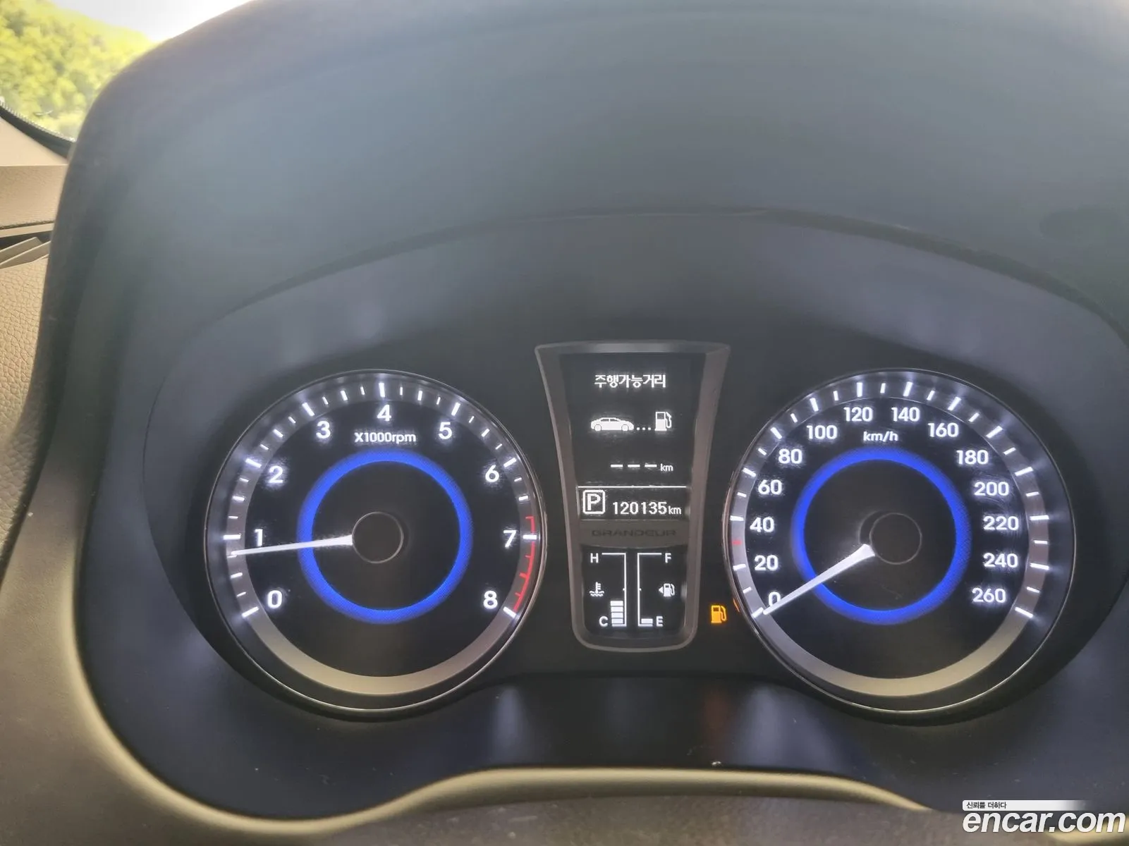 Hyundai Grandeur HG 2013 — 10
