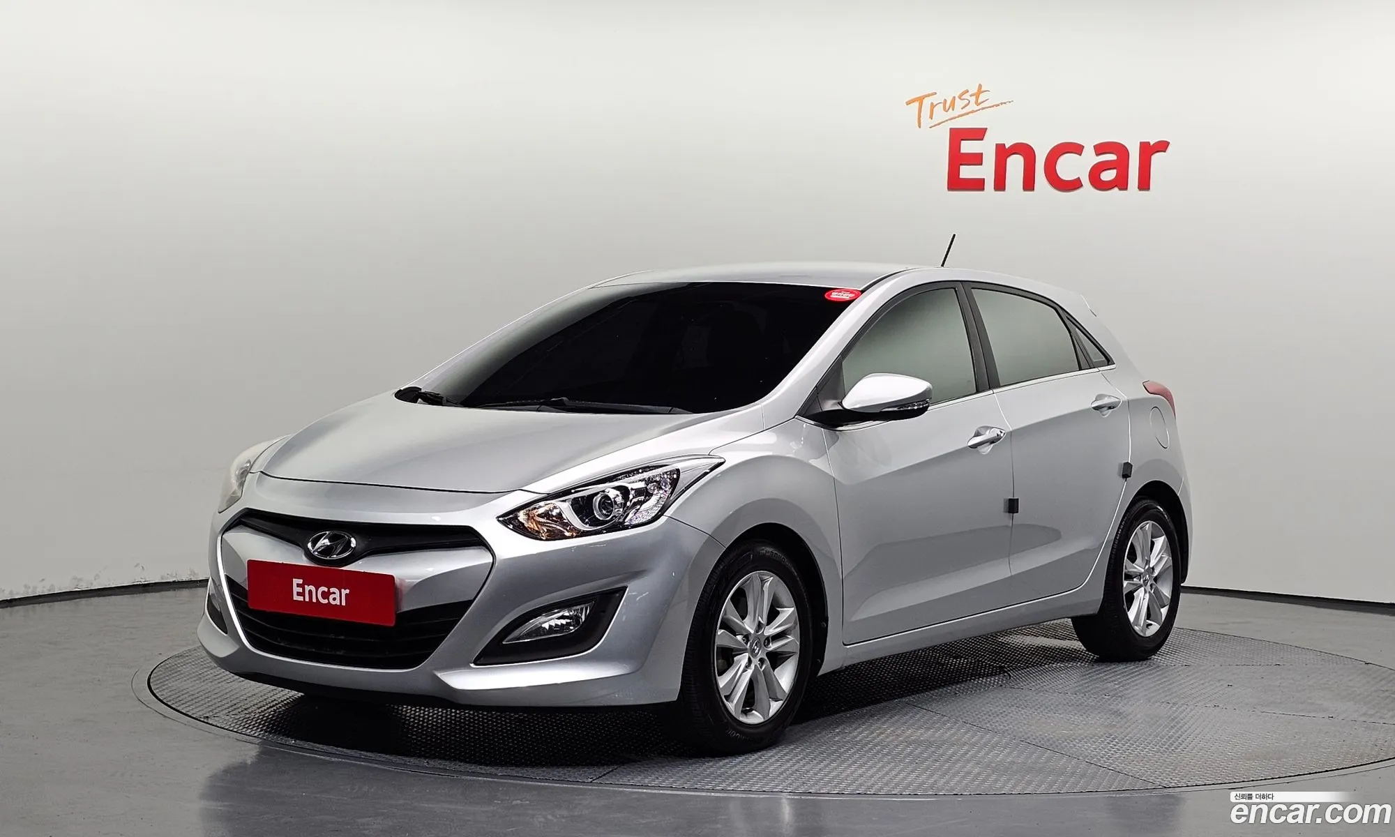 Hyundai i30 2013 — 28
