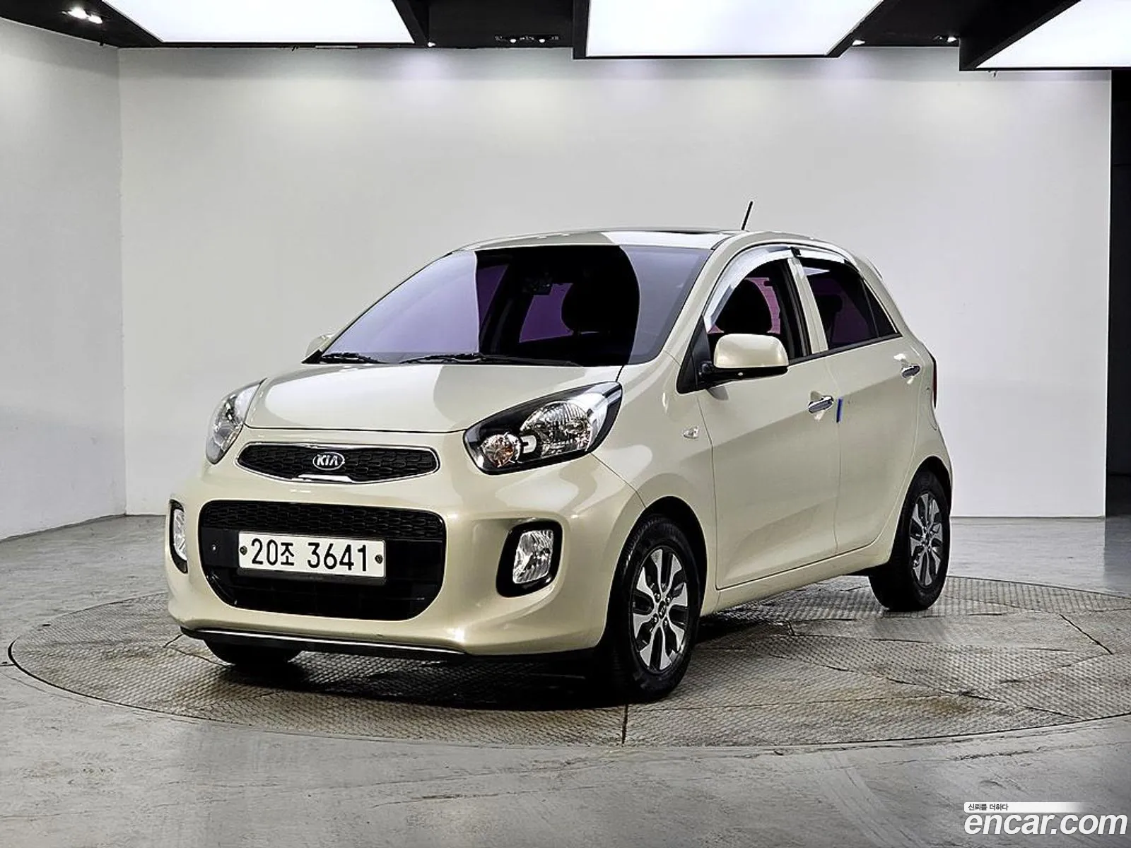 Kia Morning 2015 — 17