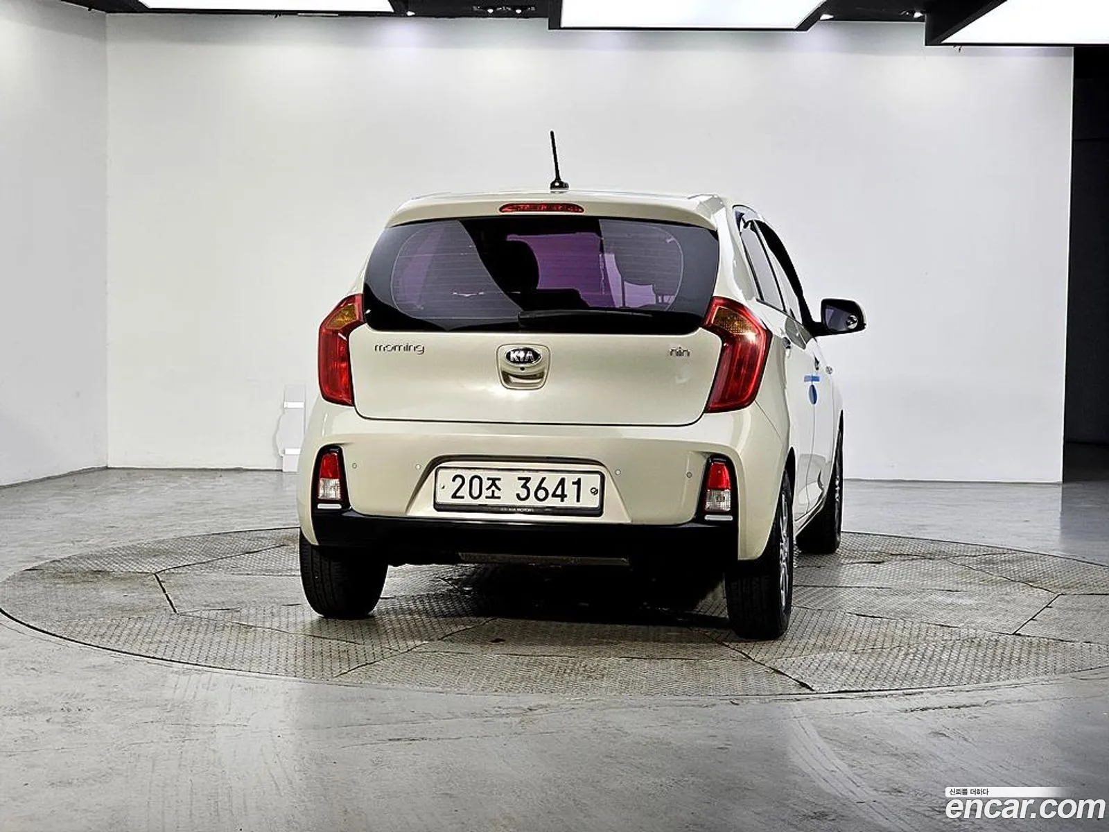 Kia Morning 2015 — 16