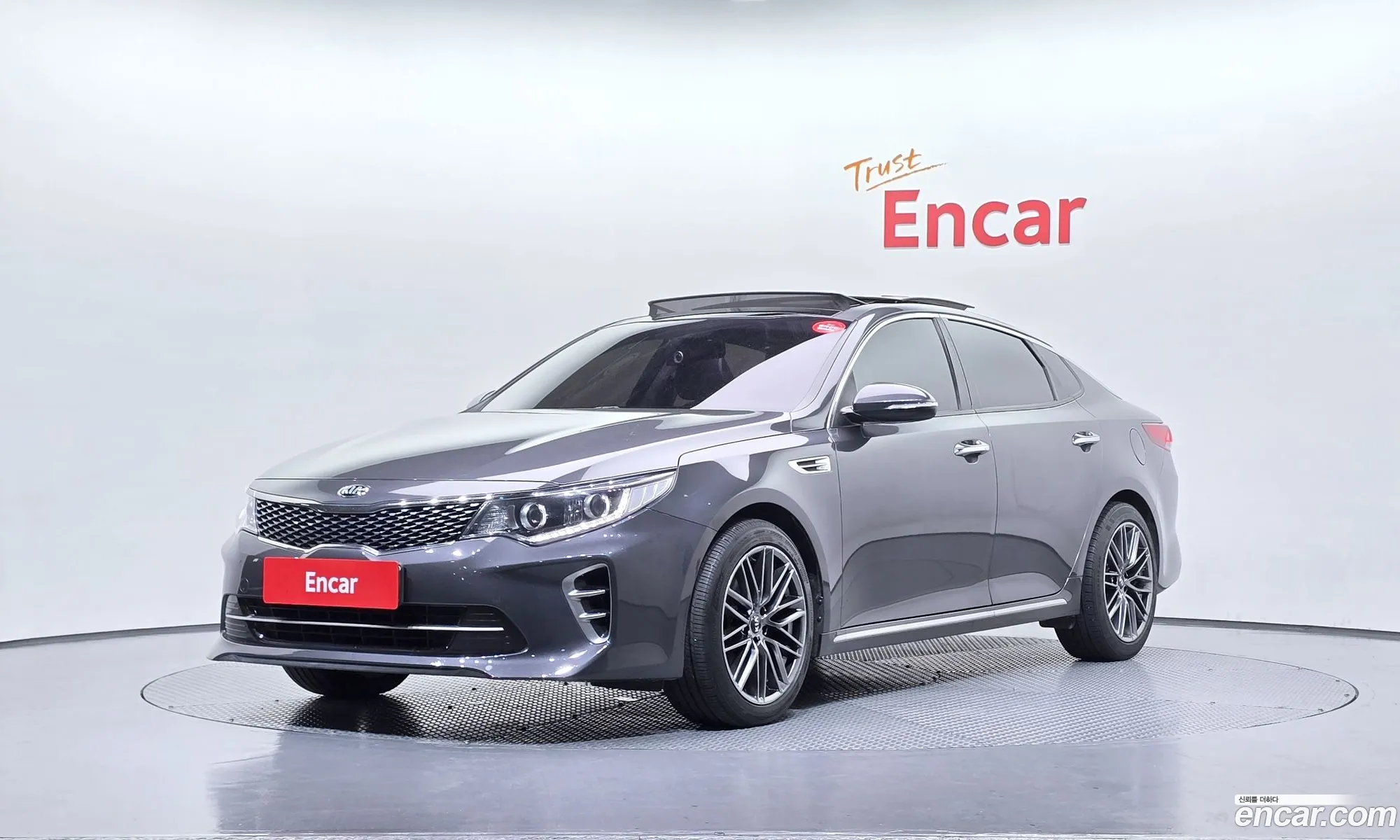 Kia K5 2015 — 2