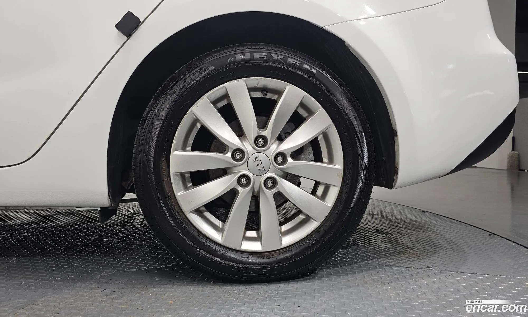 Kia K3 2014 KNAFK412BFA357561 — 11