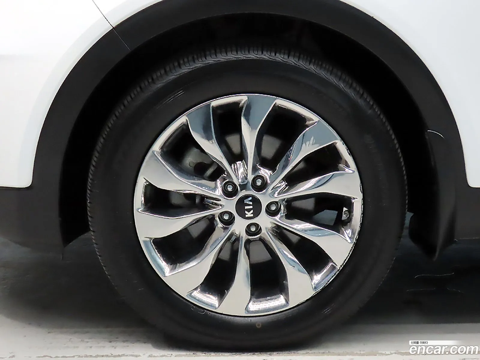 Kia Sorento 2018 — 12