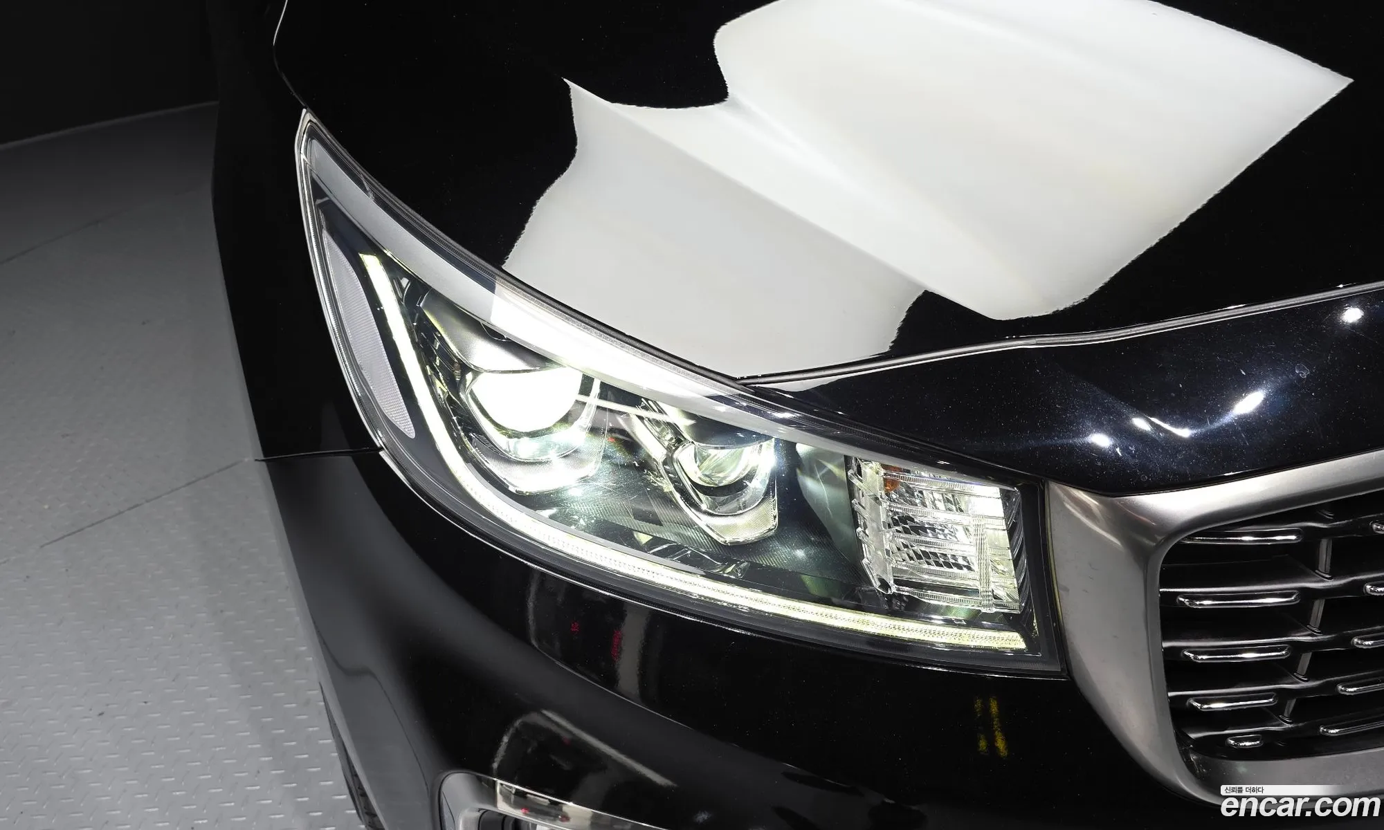 Kia Carnival 2020 — 2