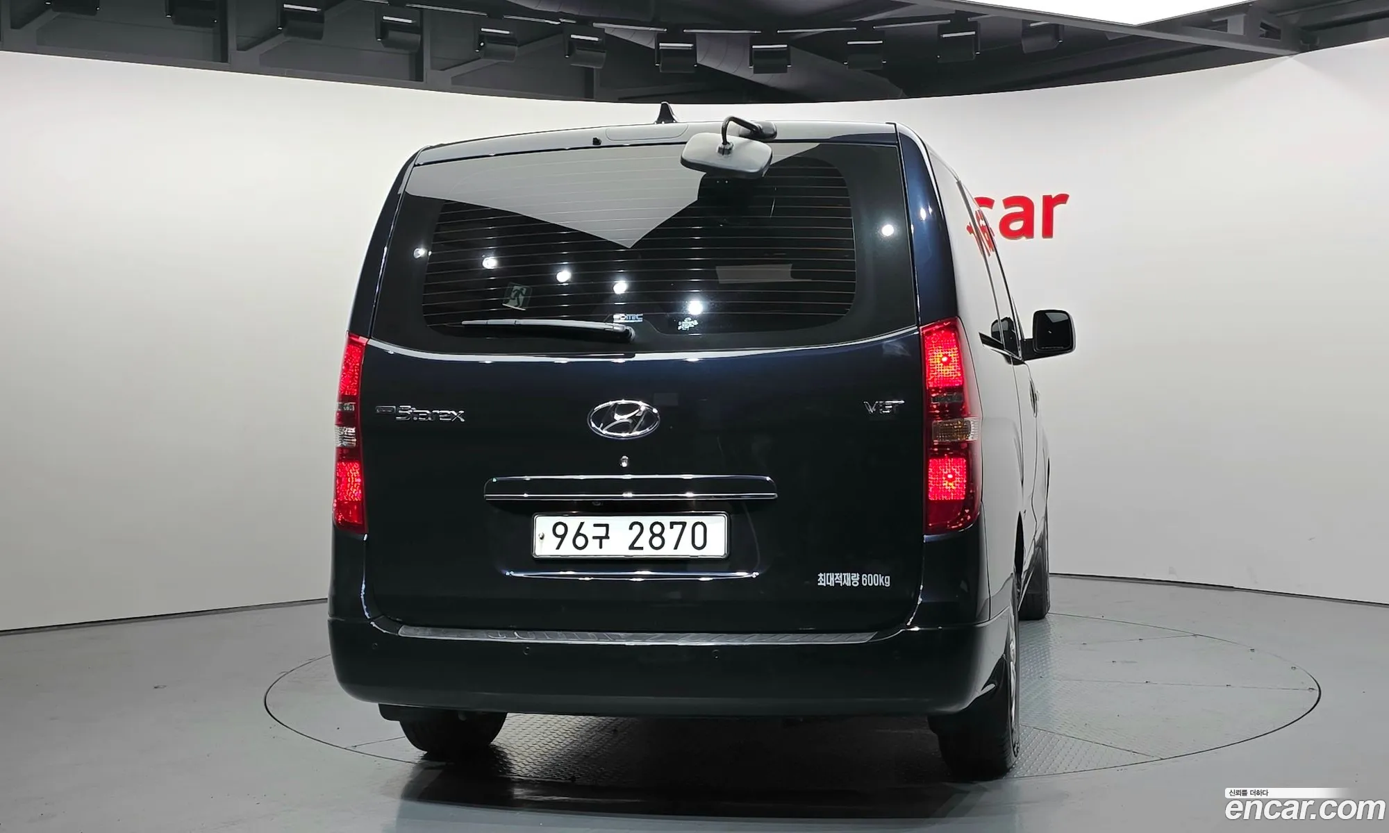 Hyundai Grand Starex 2019 — 19