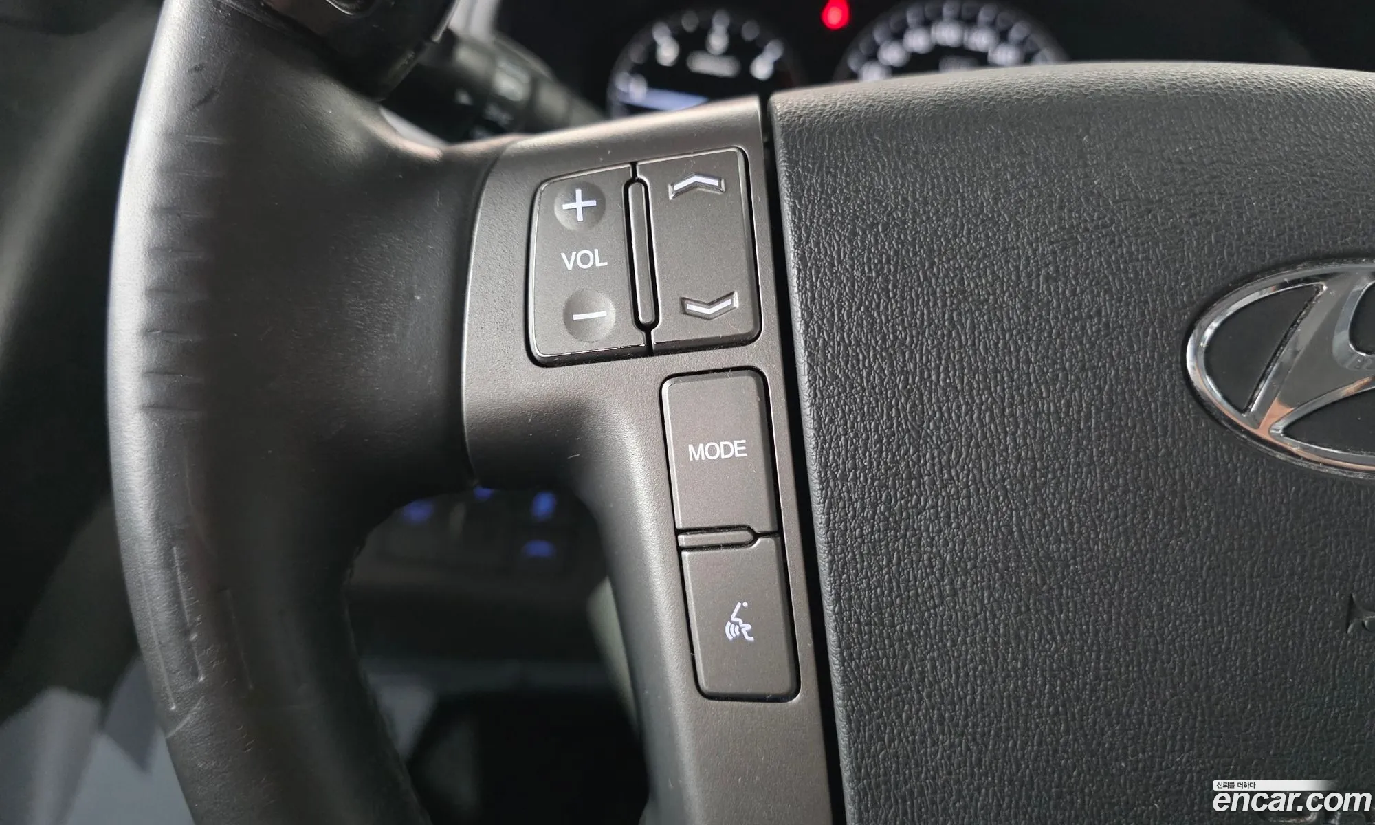 Hyundai Grand Starex 2019 — 18