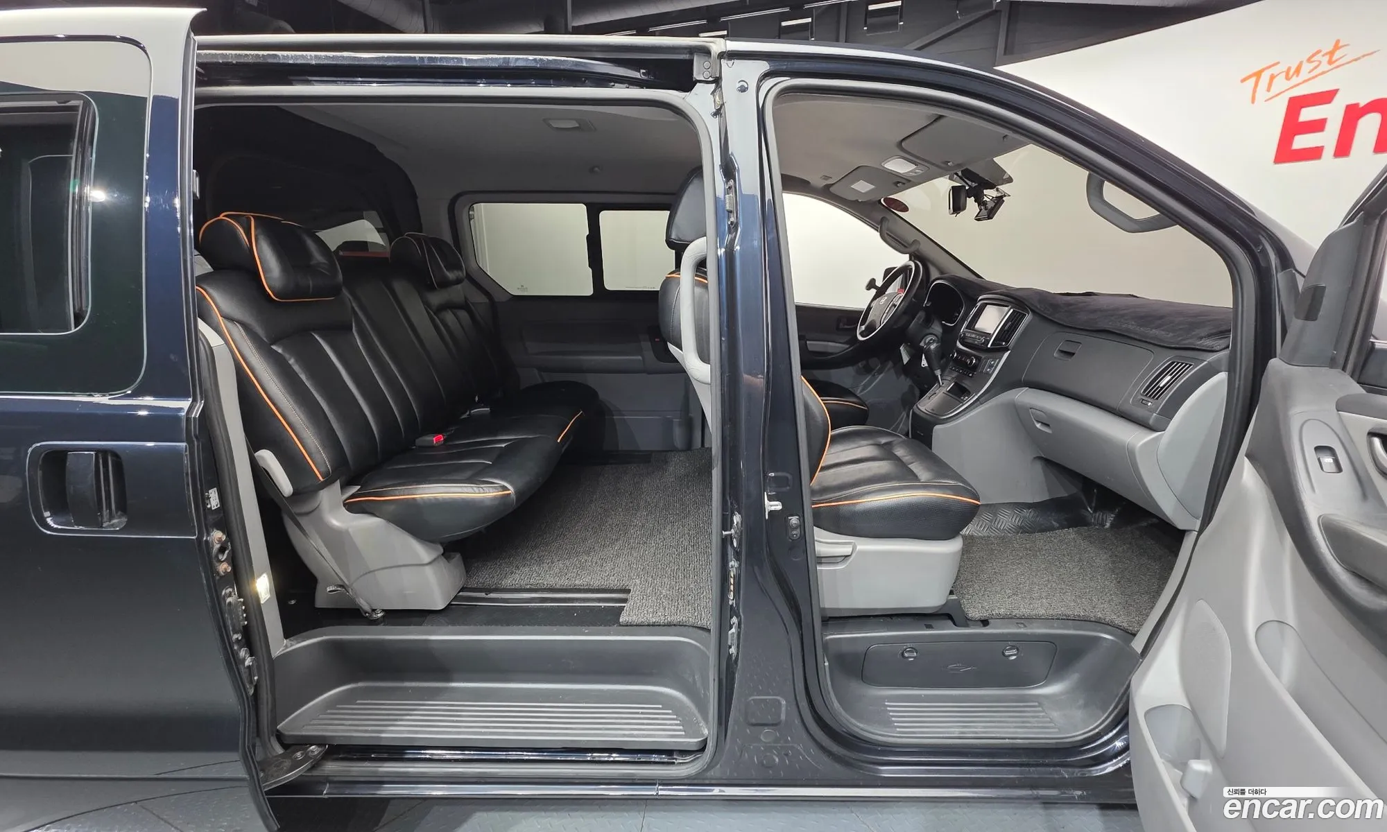 Hyundai Grand Starex 2019 — 16