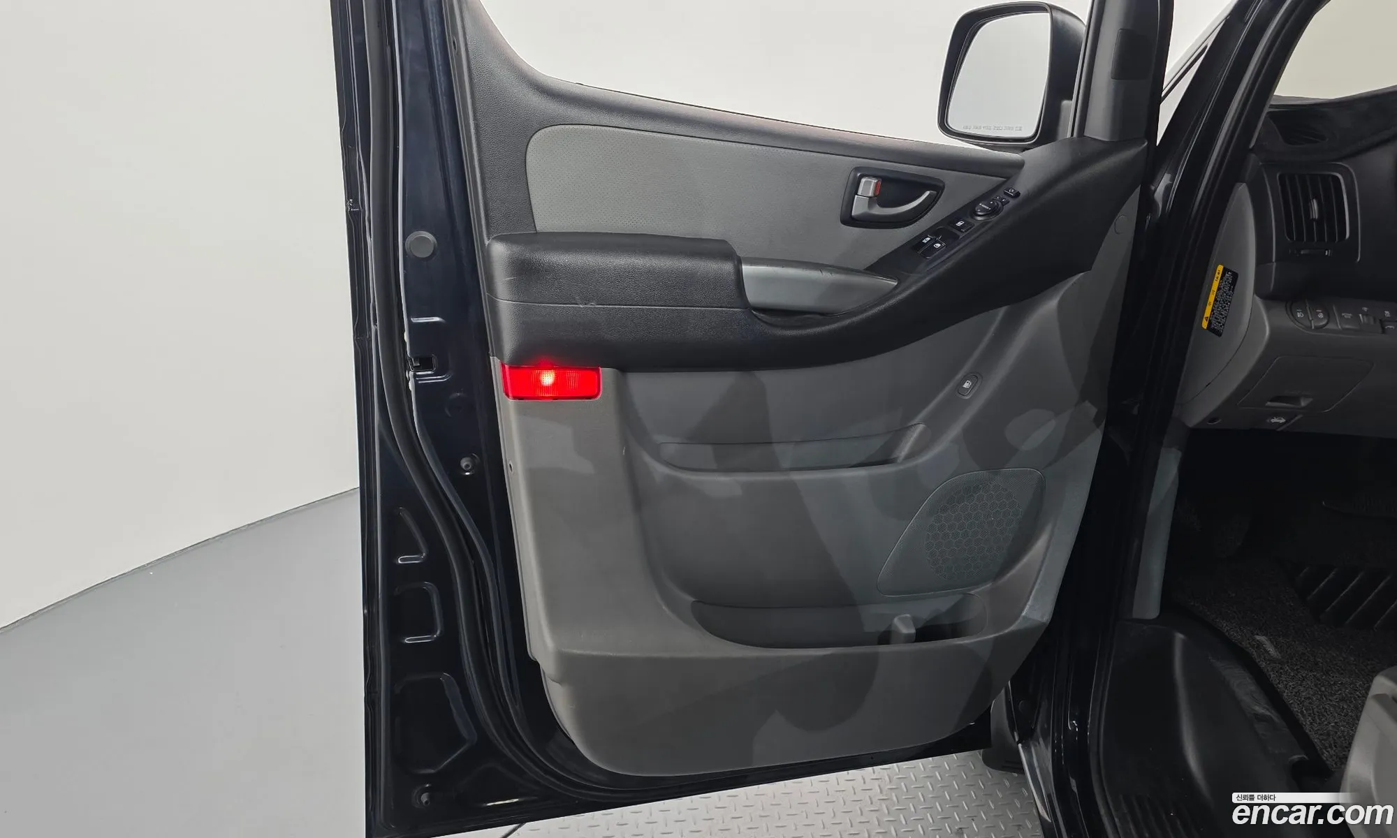 Hyundai Grand Starex 2019 — 9