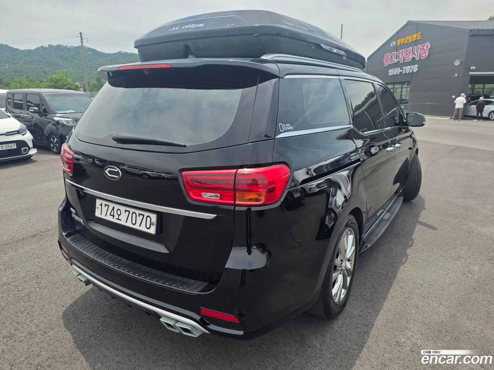 Kia Carnival 2019 — 8