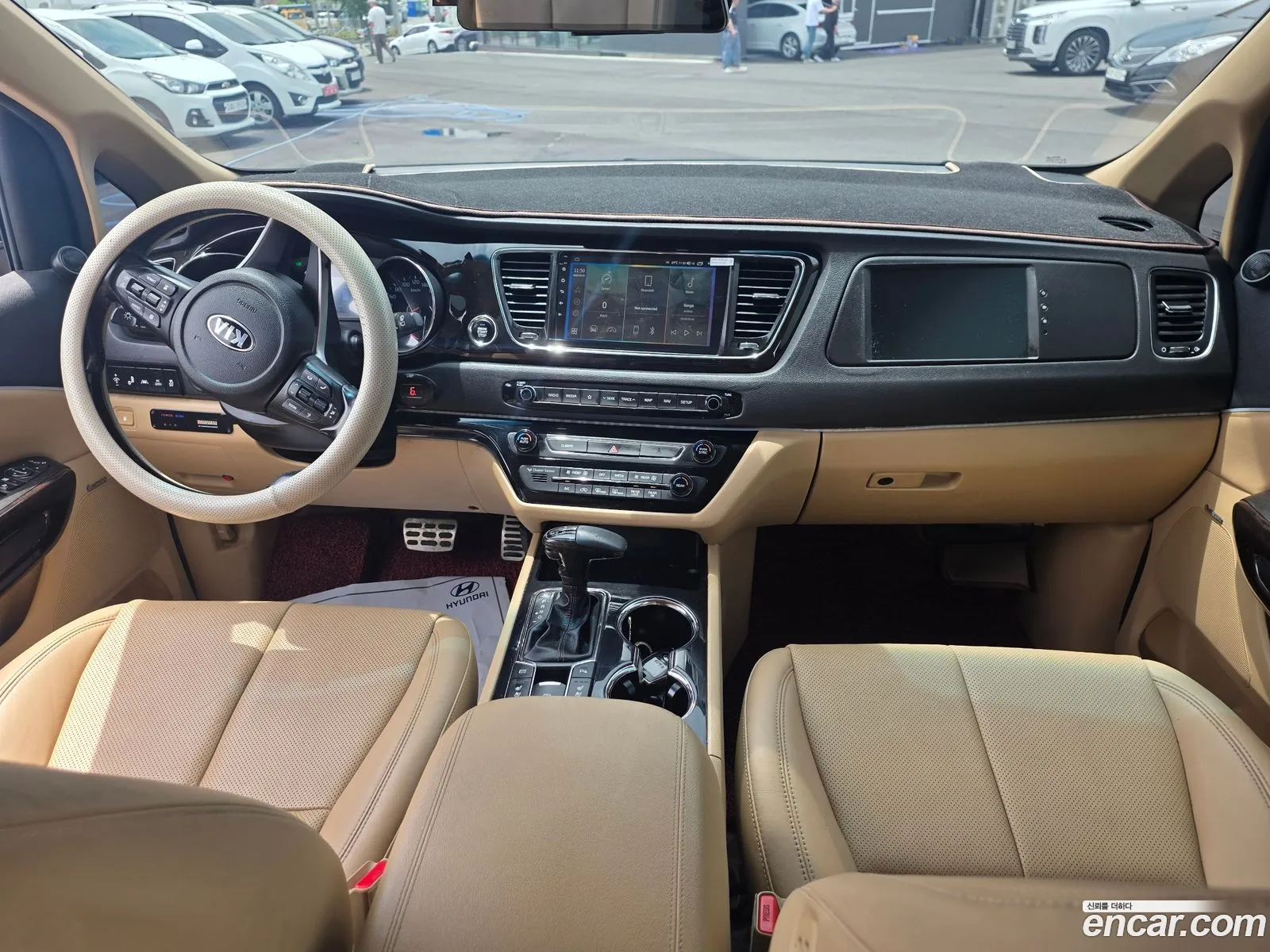 Kia Carnival 2019 — 13