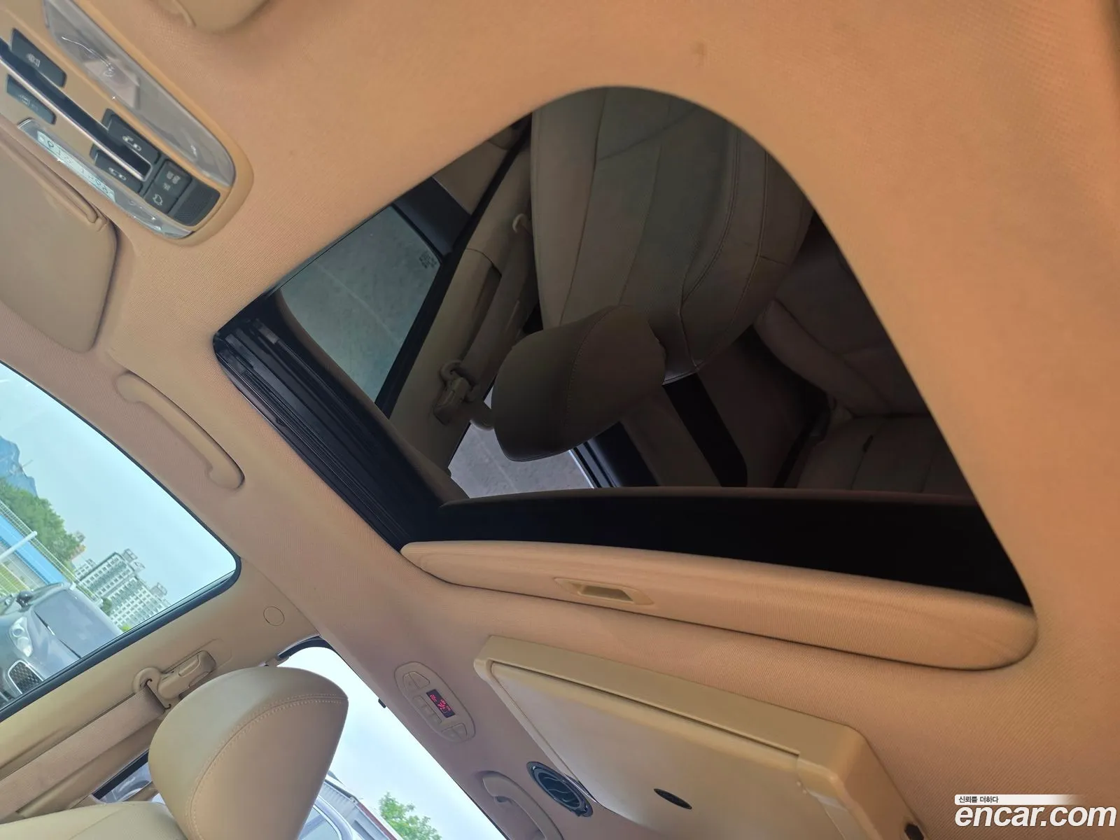 Kia Carnival 2019 — 10