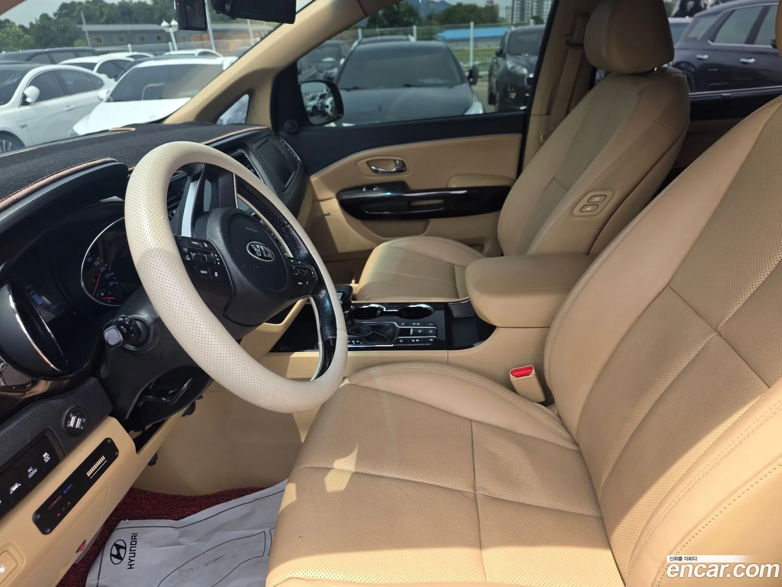 Kia Carnival 2019 — 5