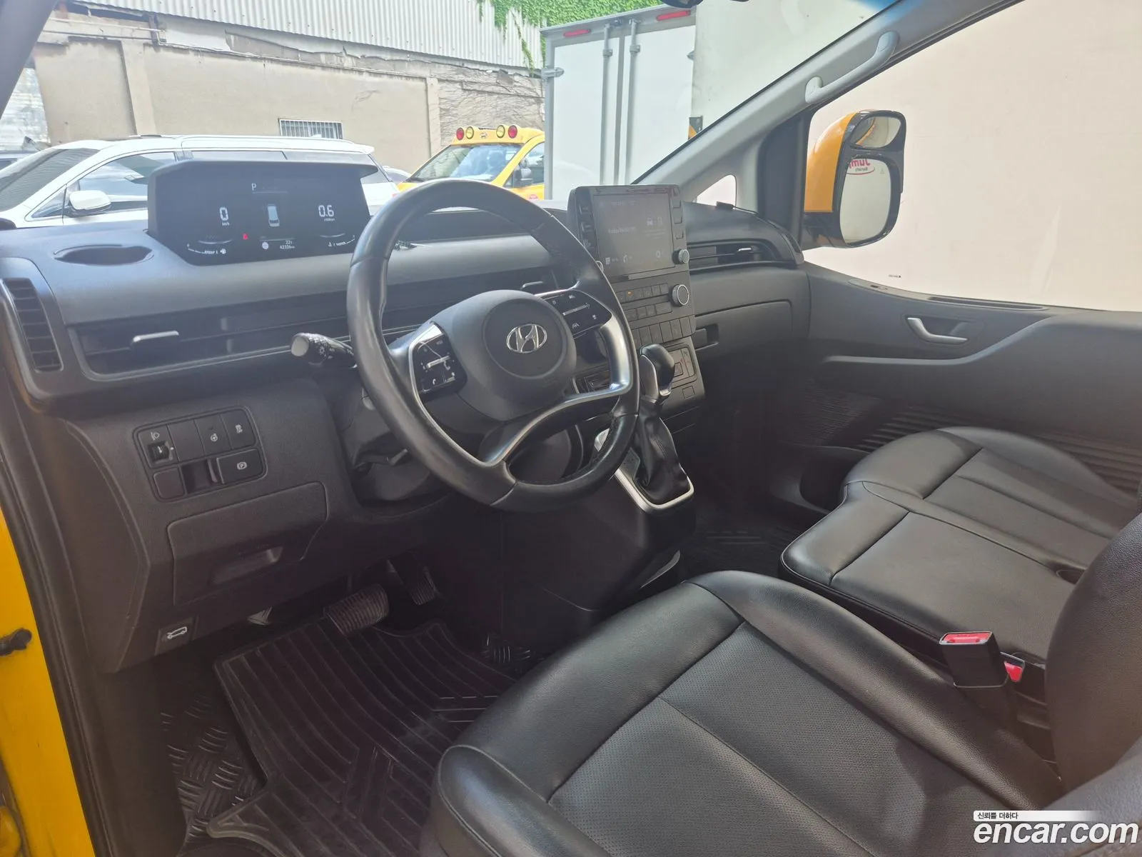Hyundai Staria 2022 — 9