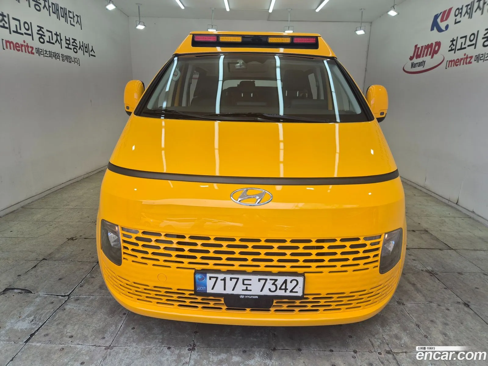 Hyundai Staria 2022 — 19