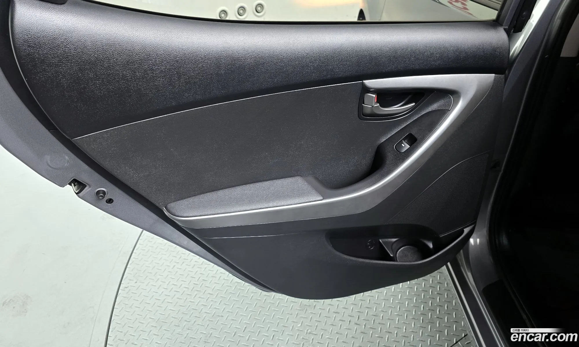 Hyundai Elantra MD 2012 — 13