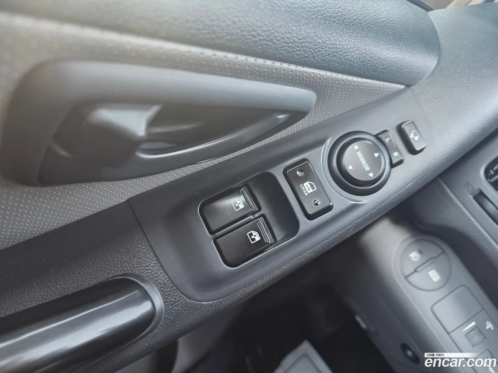 Hyundai Grand Starex 2016 — 10