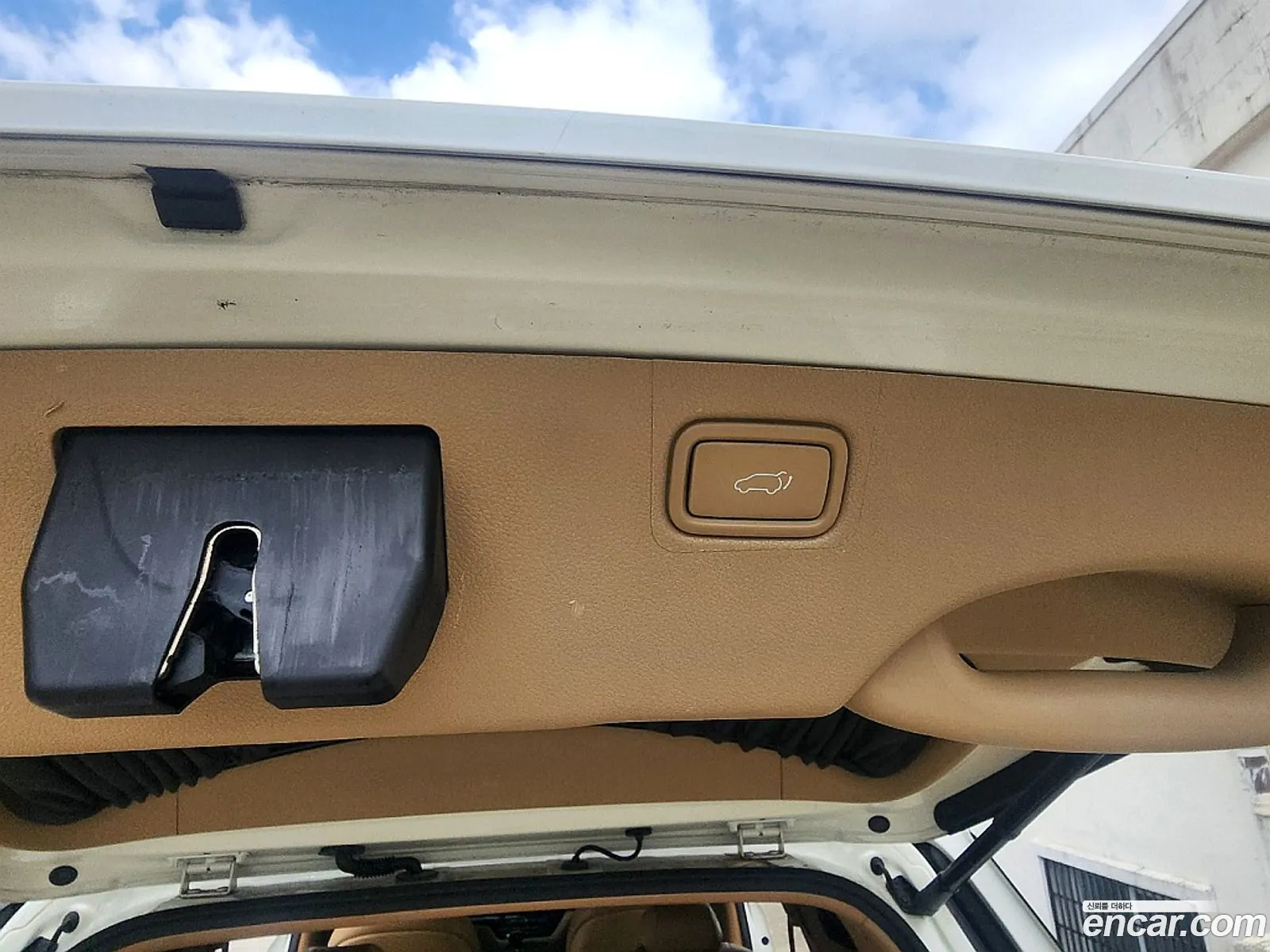 Kia Carnival 2014 — 6