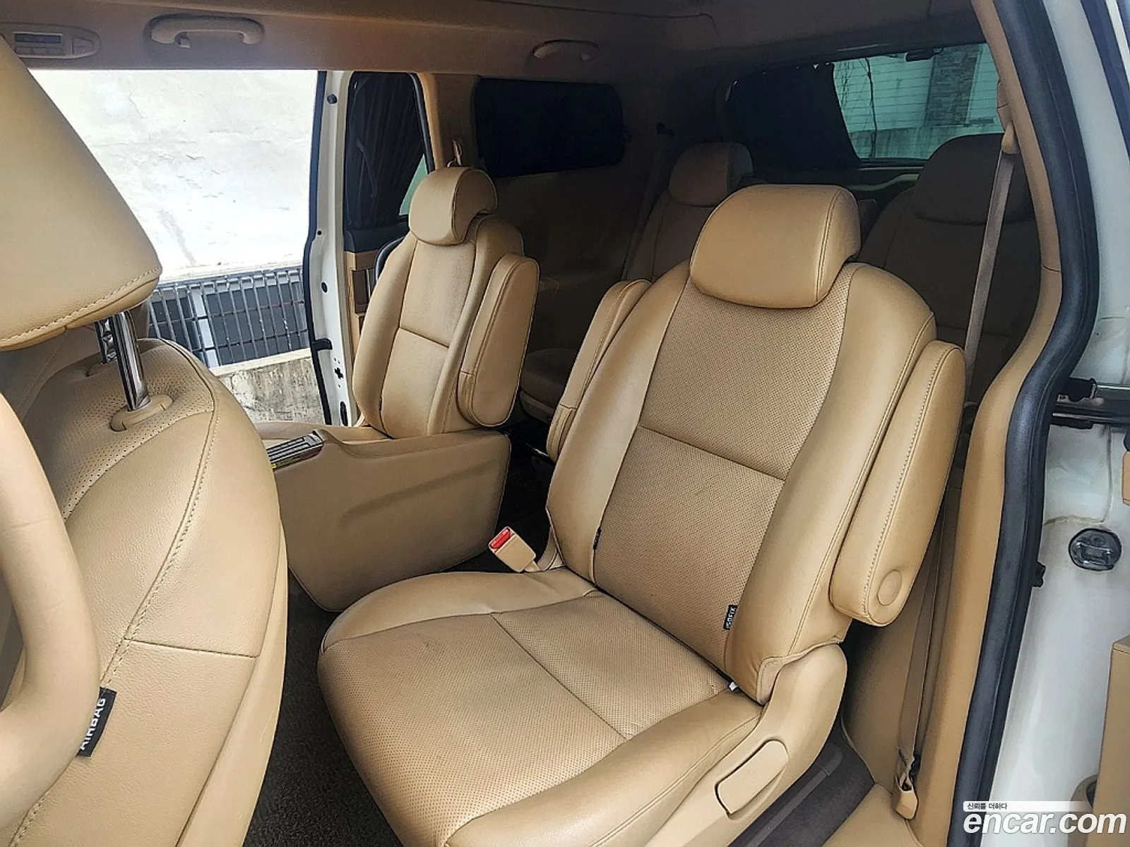 Kia Carnival 2014 — 18