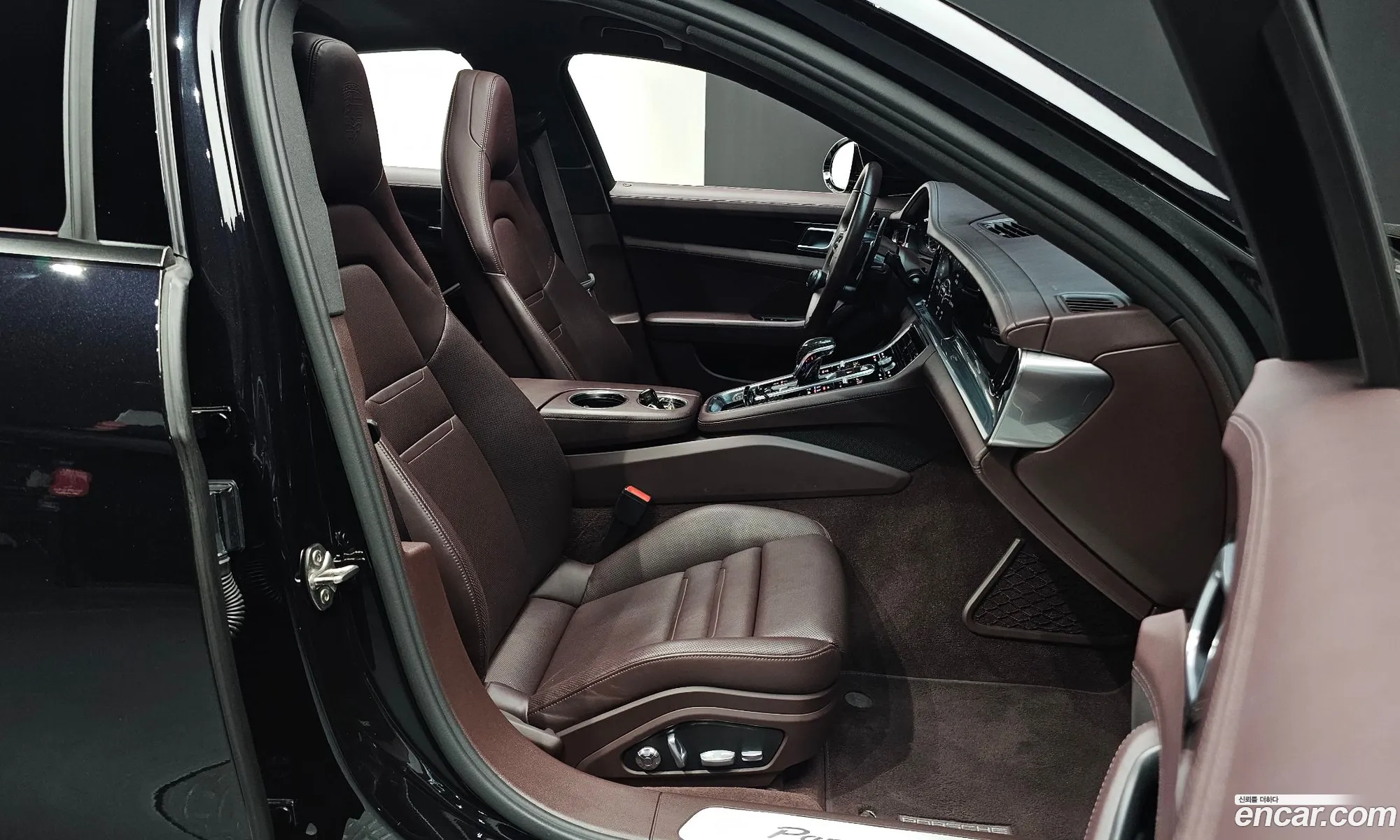 Porsche Panamera 2018 WP0AA2970JL114321 — 15