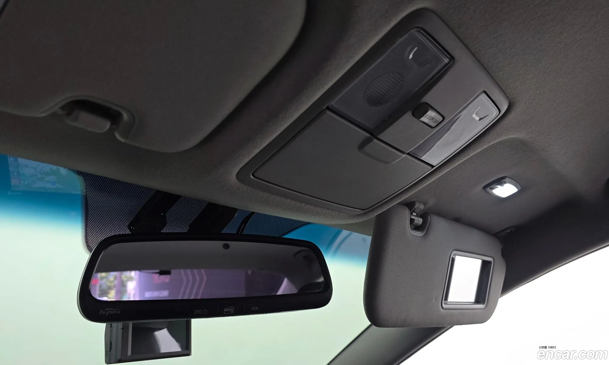 Kia K3 2013 KNAFZ412BDA811016 — 9