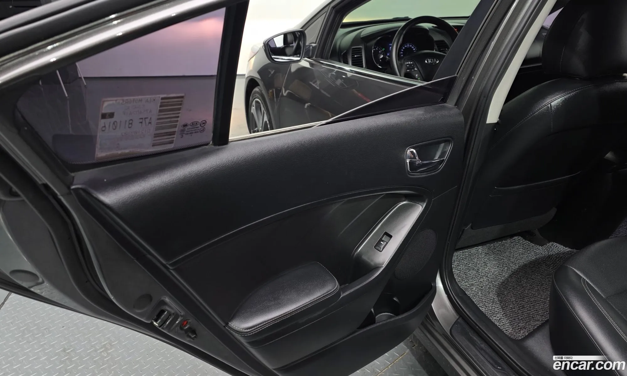 Kia K3 2013 KNAFZ412BDA811016 — 6
