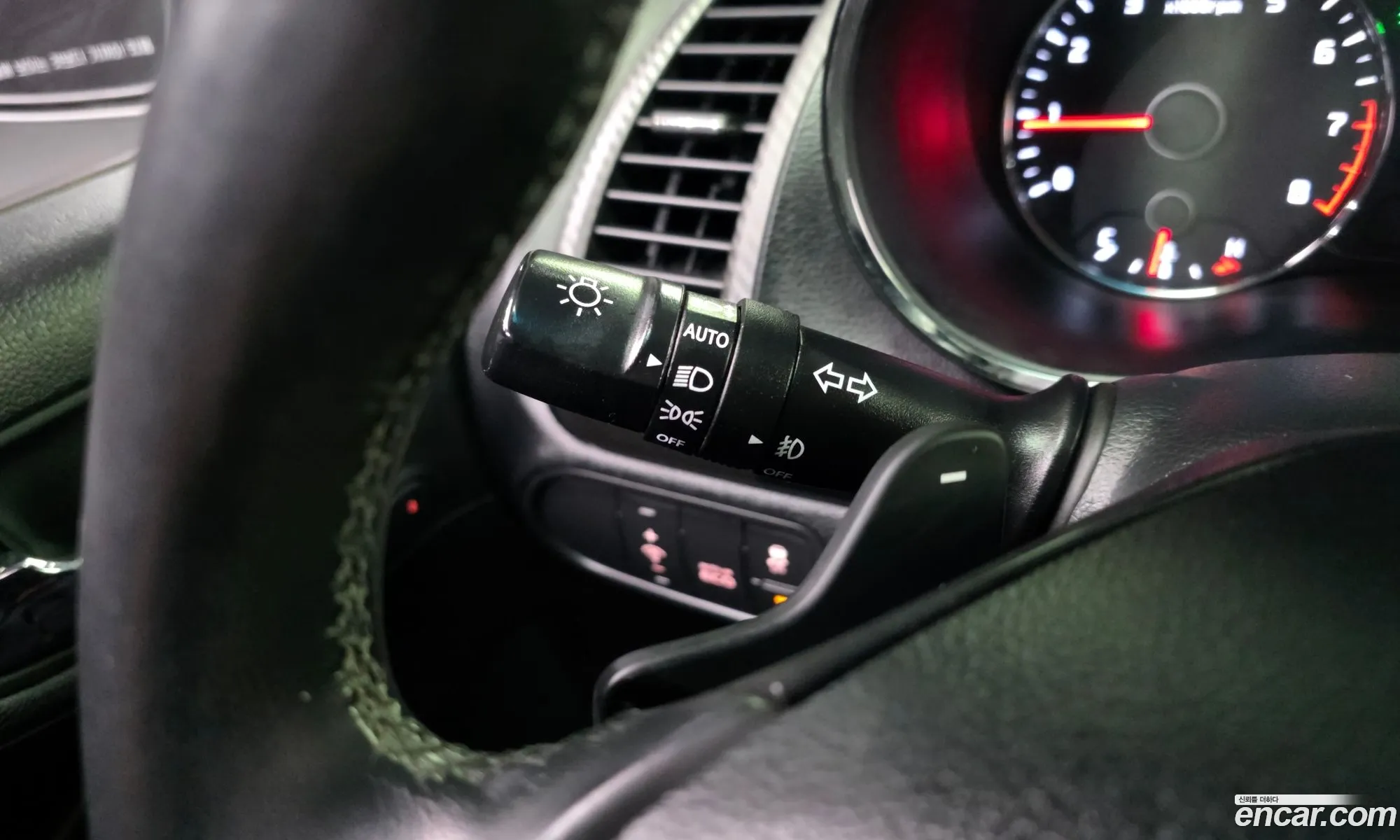 Kia K3 2013 KNAFZ412BDA811016 — 7