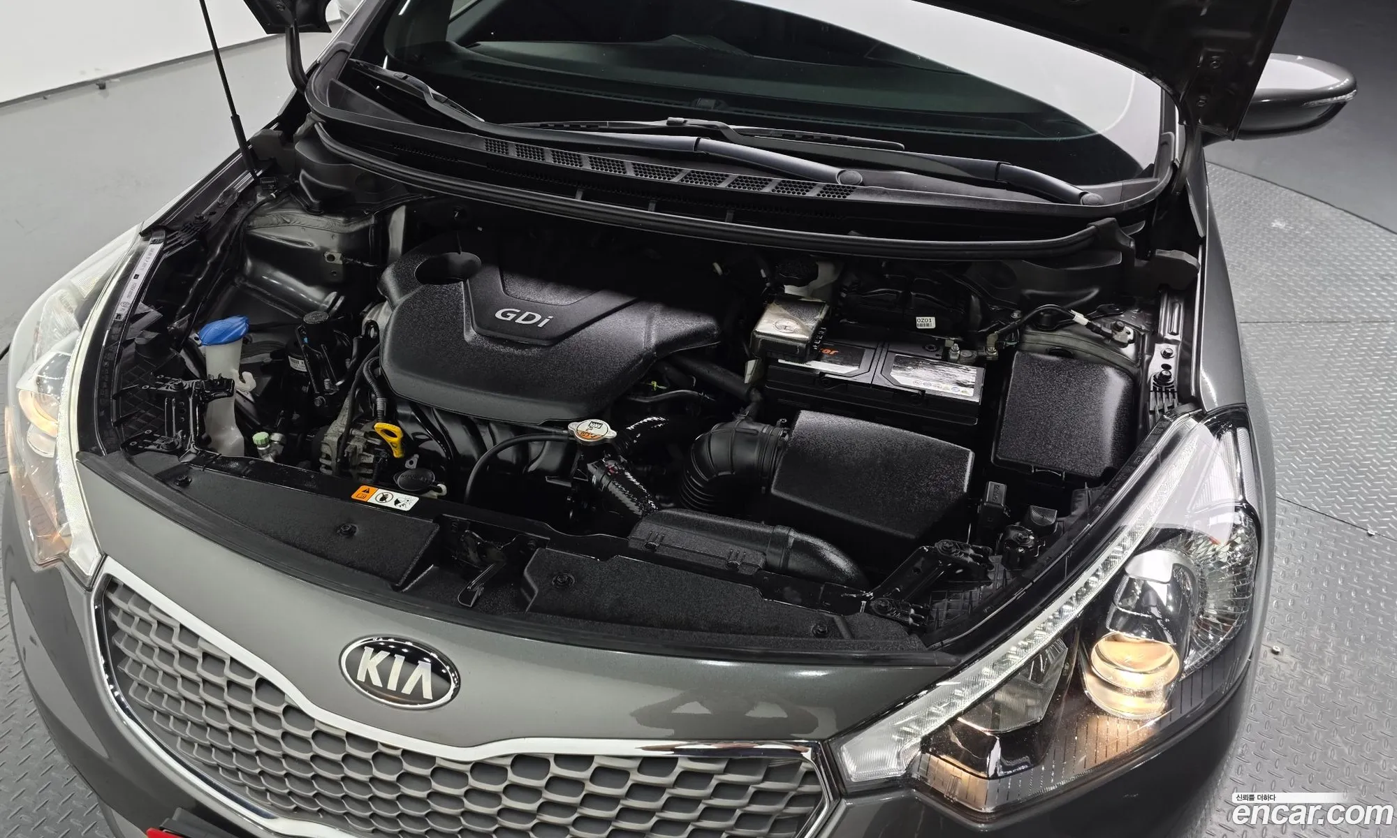 Kia K3 2013 KNAFZ412BDA811016 — 30
