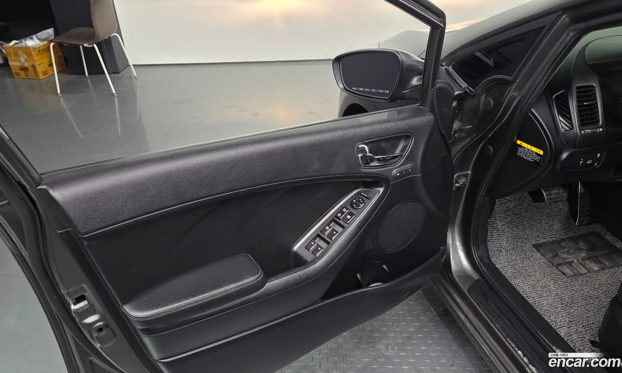Kia K3 2013 KNAFZ412BDA811016 — 3