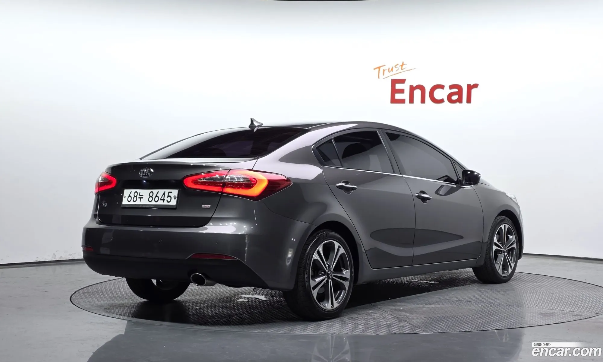 Kia K3 2013 KNAFZ412BDA811016 — 10
