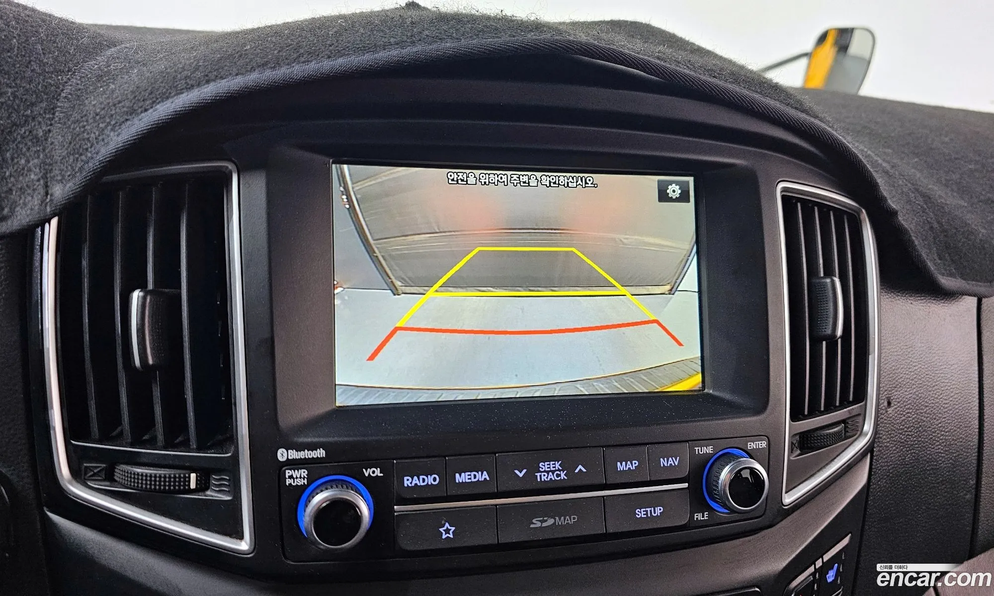 Hyundai Grand Starex 2018 — 10