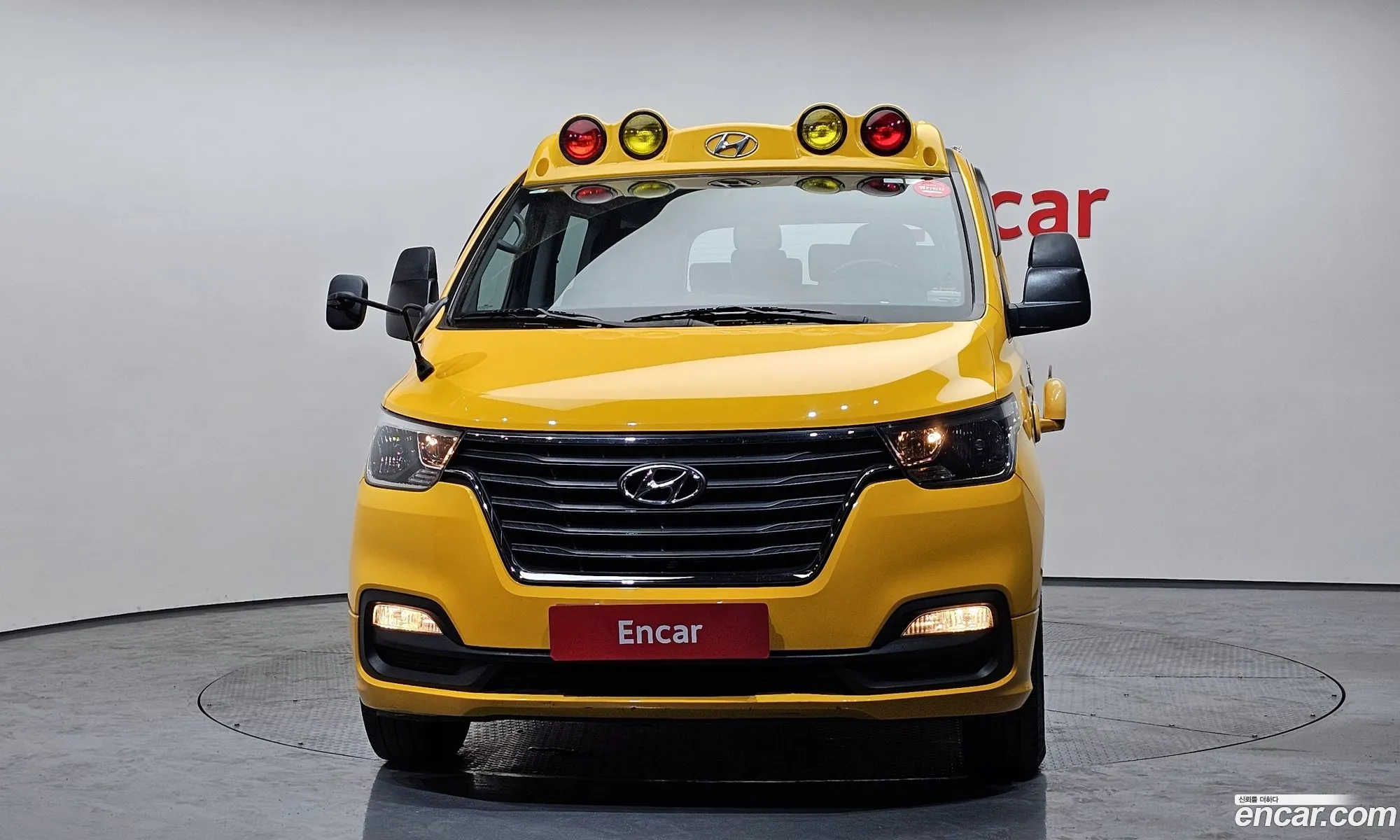 Hyundai Grand Starex 2018 — 3